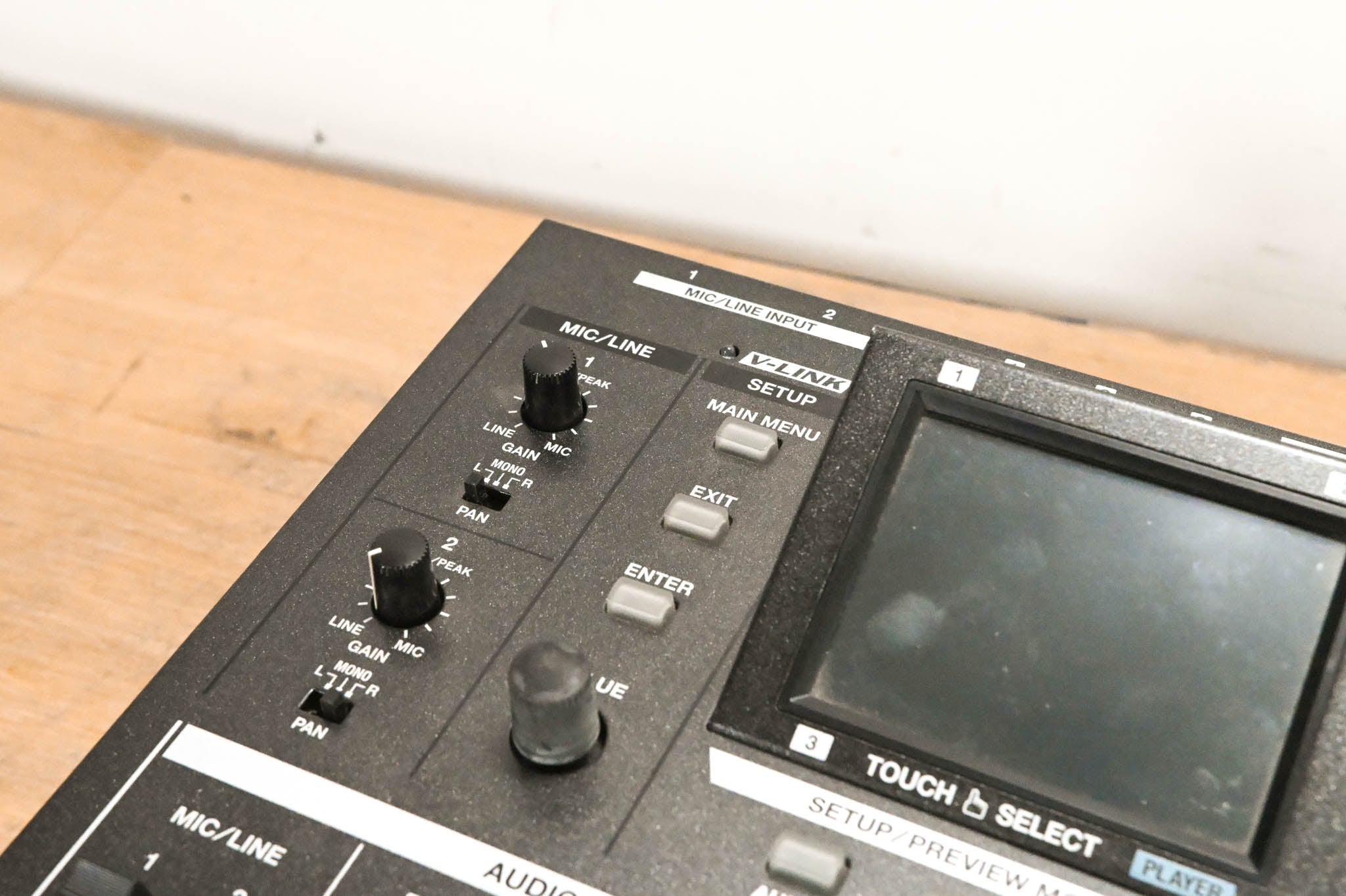 Roland VR-5 AV Mixer & Recorder (NO POWER SUPPLY)