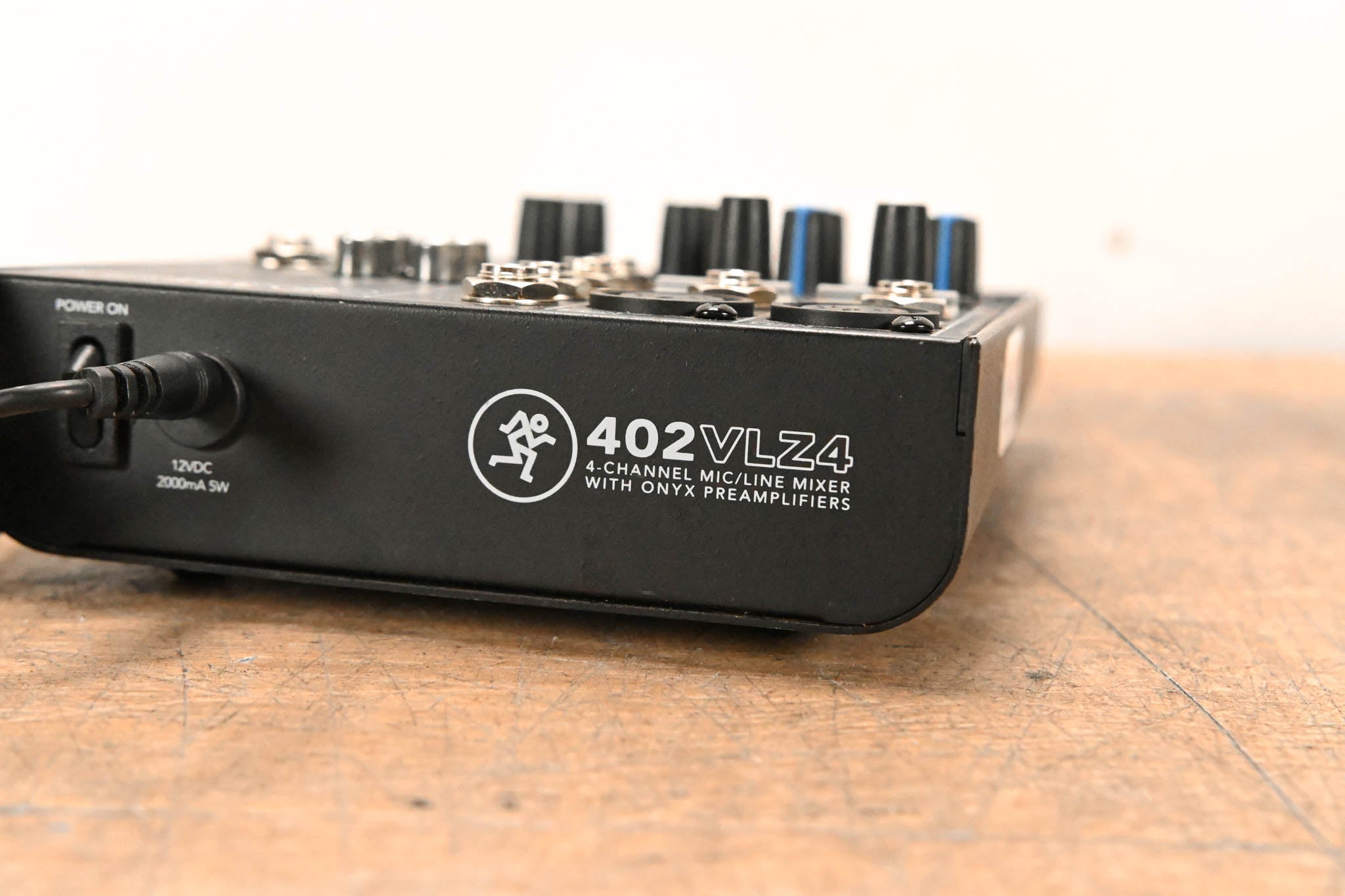Mackie 402VLZ4 4-Channel Ultra-Compact Analog Mixer