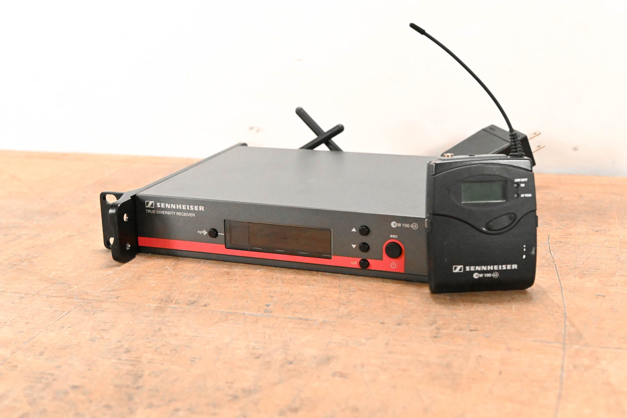 Sennheiser ew 100 G3 Bodypack Wireless System - G Range: 566-608 MHz