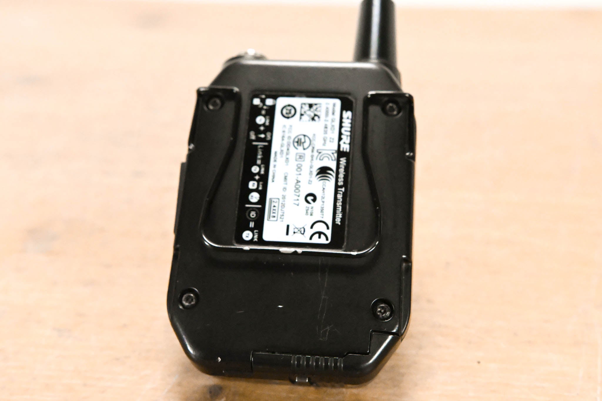 Shure GLXD14-Z2 Digital Wireless Guitar System (2.4 GHz) NO POWER SUPPLY
