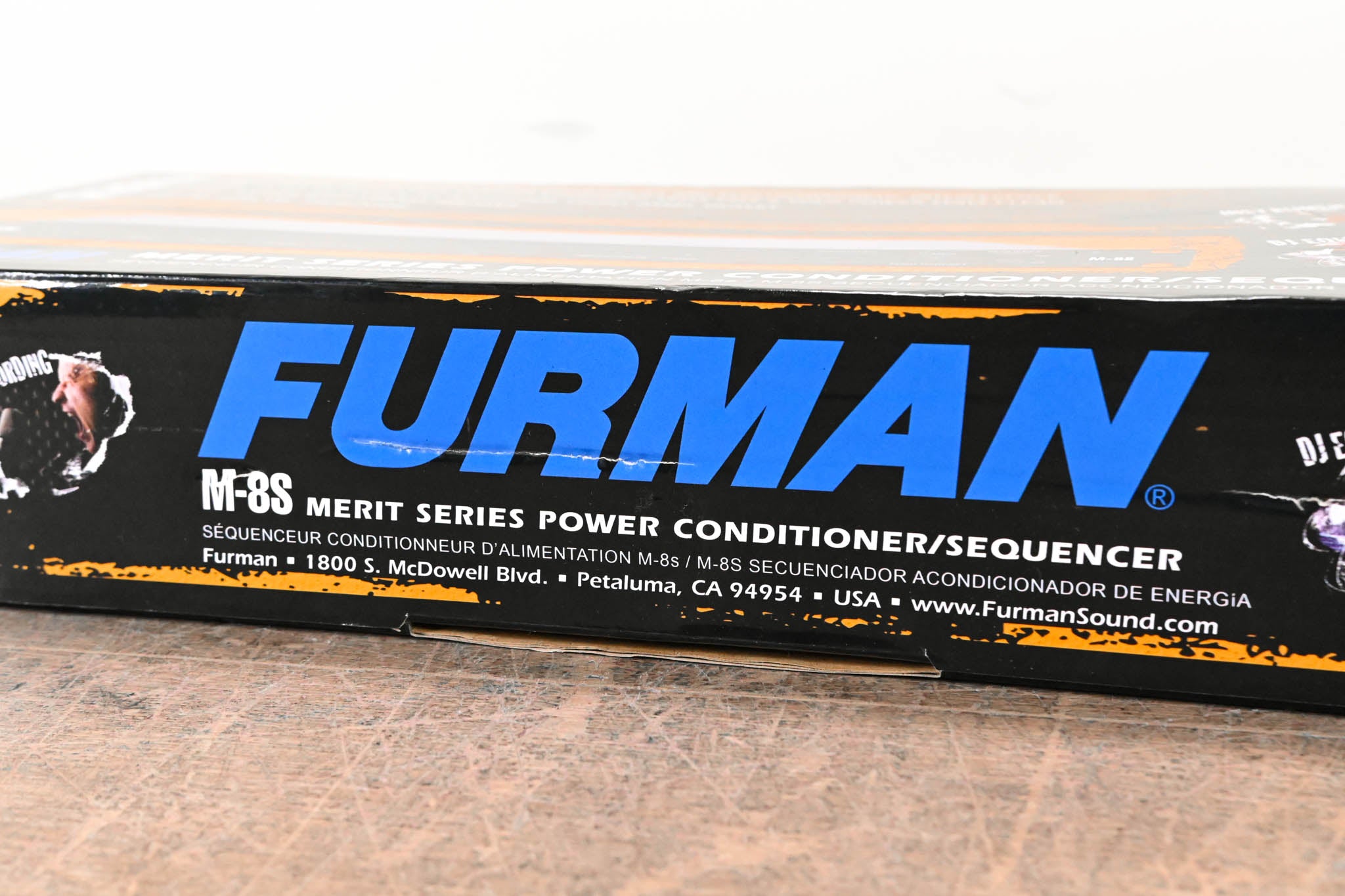 Furman M-8S 15A Standard Power Conditioner with Sequencer