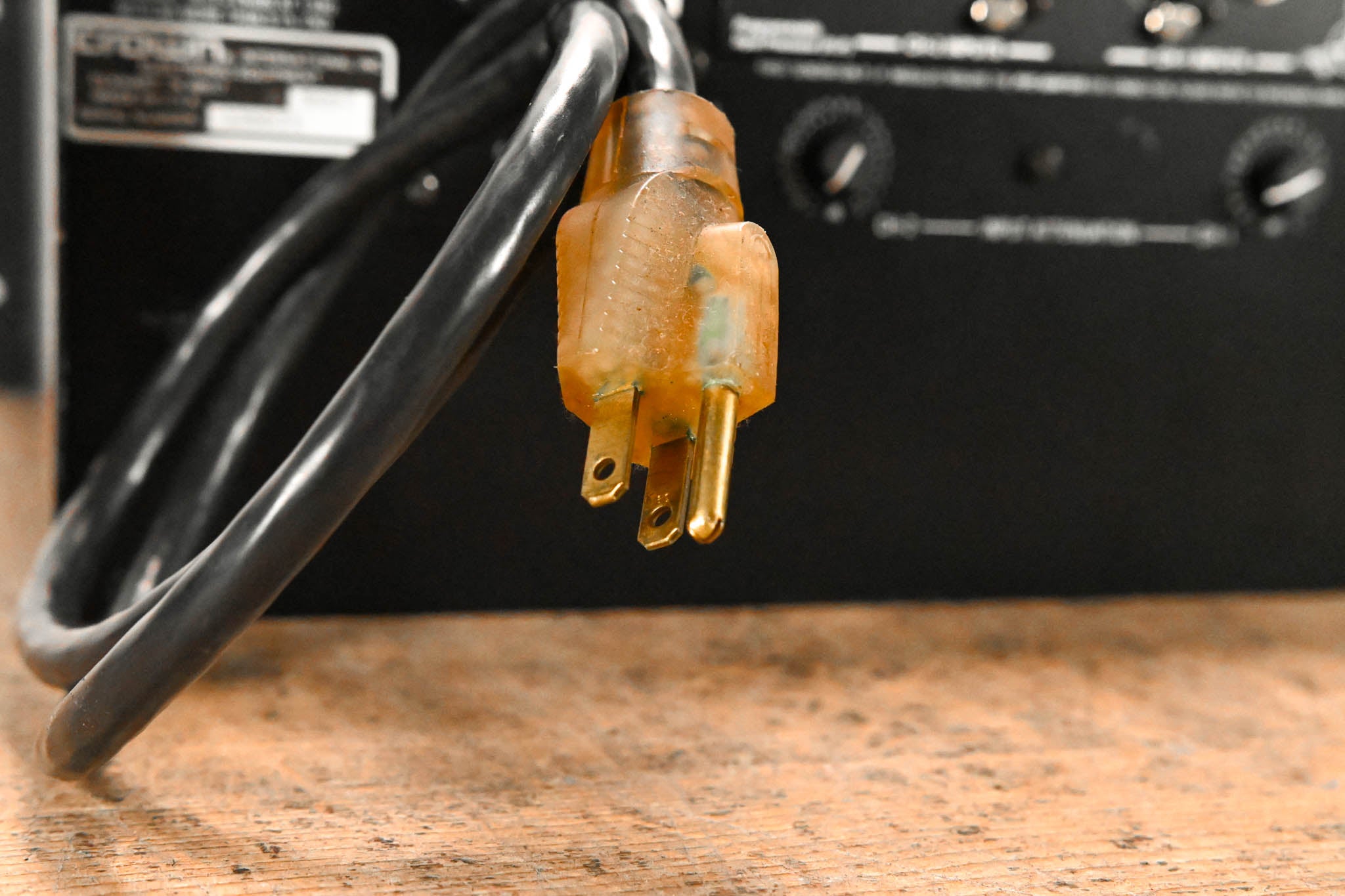 Crown Com-Tech 1610 2-Channel Power Amplifier