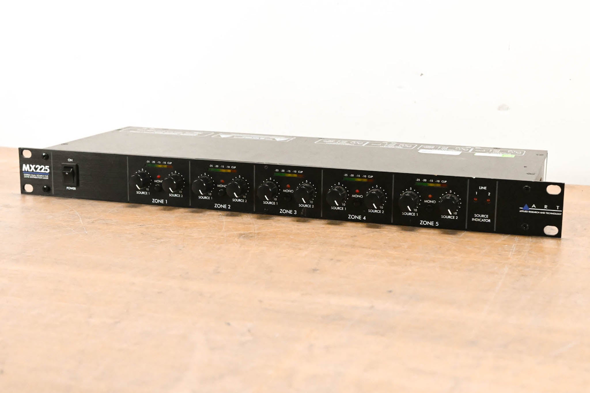 ART MX225 Five-Zone Distribution Mixer