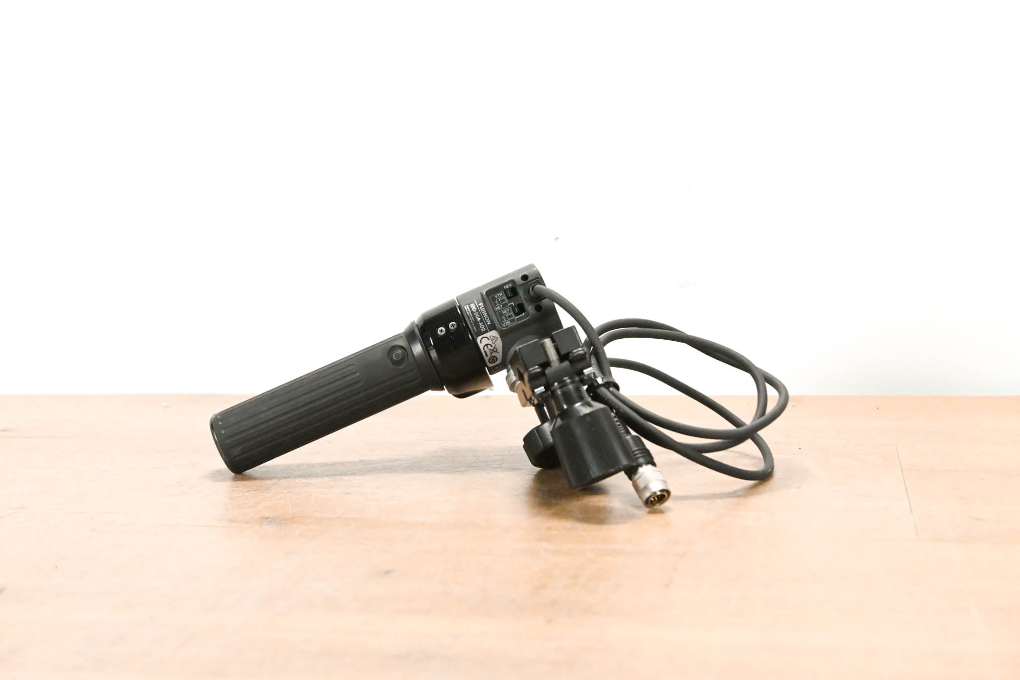 Fujinon ERD-20A-A02 Zoom Demand with MCA-7 Mounting Clamp