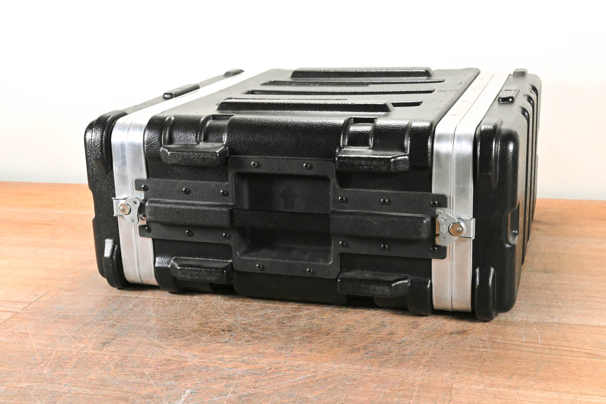 SKB 1SKB19-4U 4U Standard 19″ Rack Case