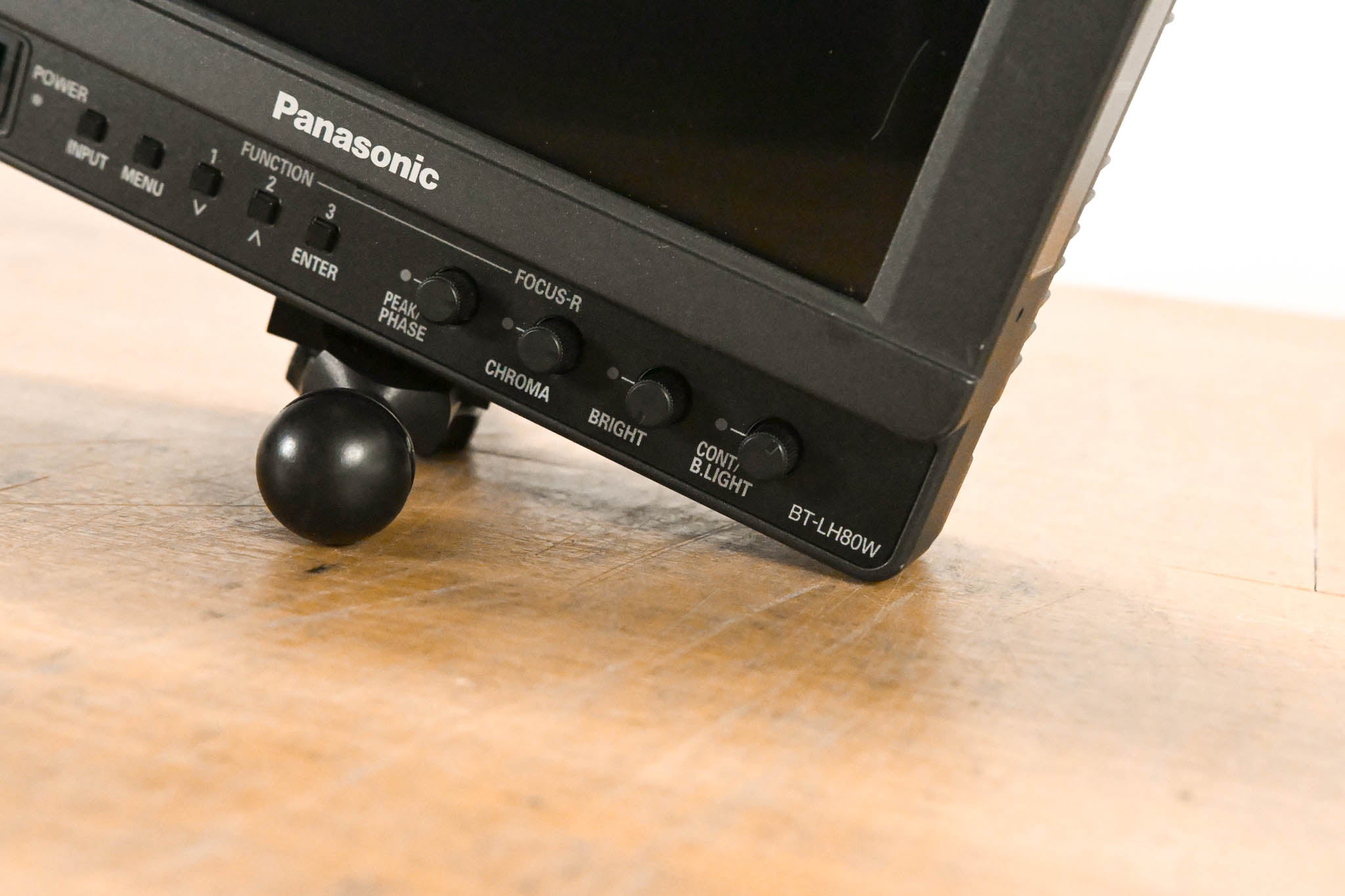 Panasonic BT-LH80WP 7.9" Multi-Format Color LCD (NO POWER SUPPLY)