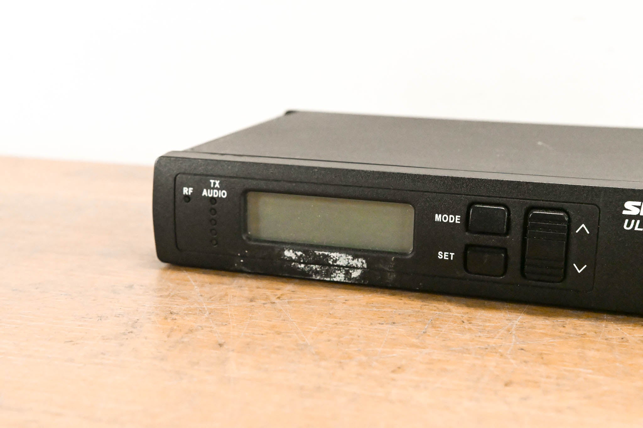 Shure ULXS4 Wireless Receiver - J1 Band: 554-590 MHz (NO POWER SUPPLY)