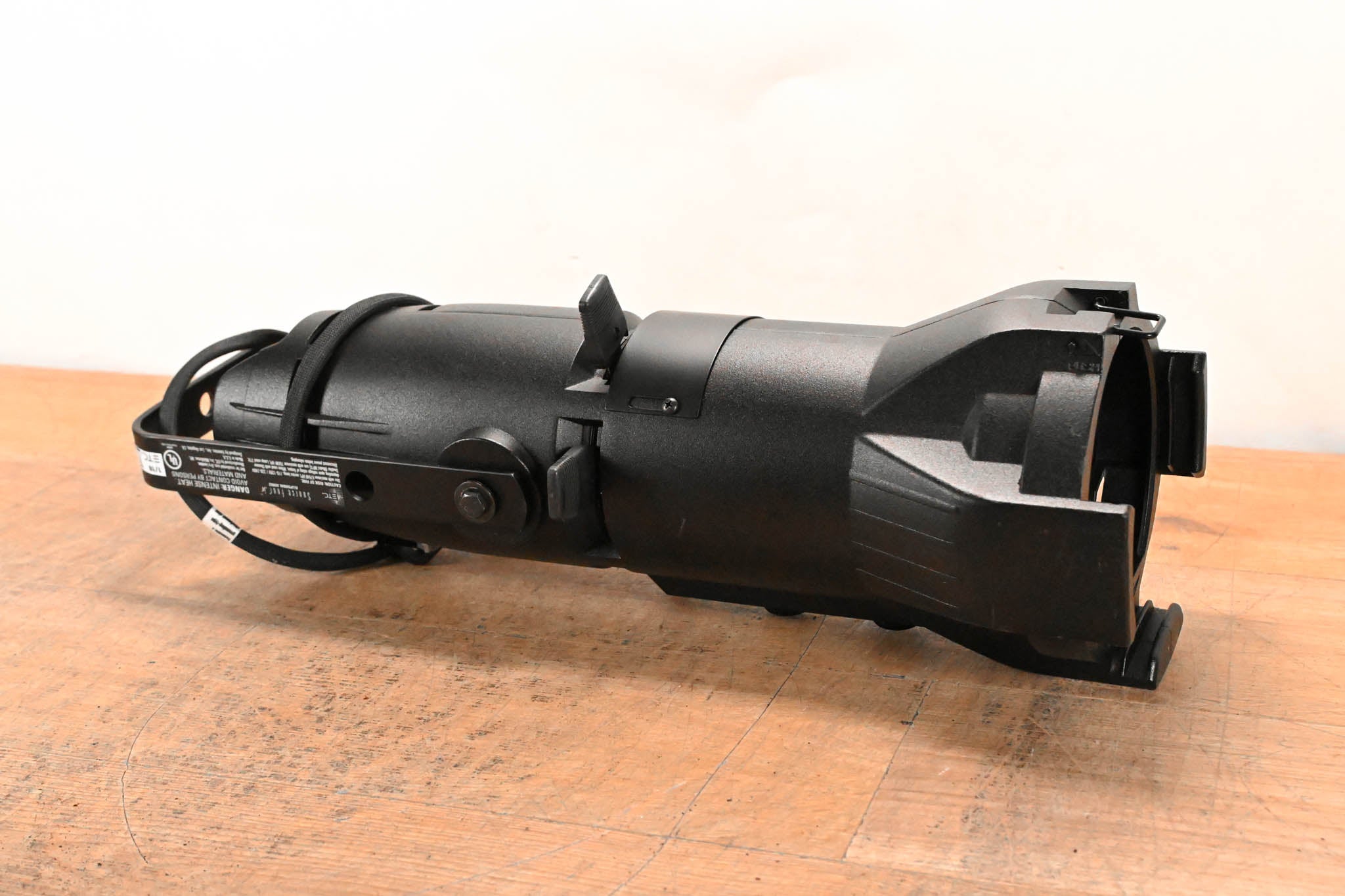 ETC Source Four Jr 25-50 Degree Zoom 575 Ellipsoidal Light