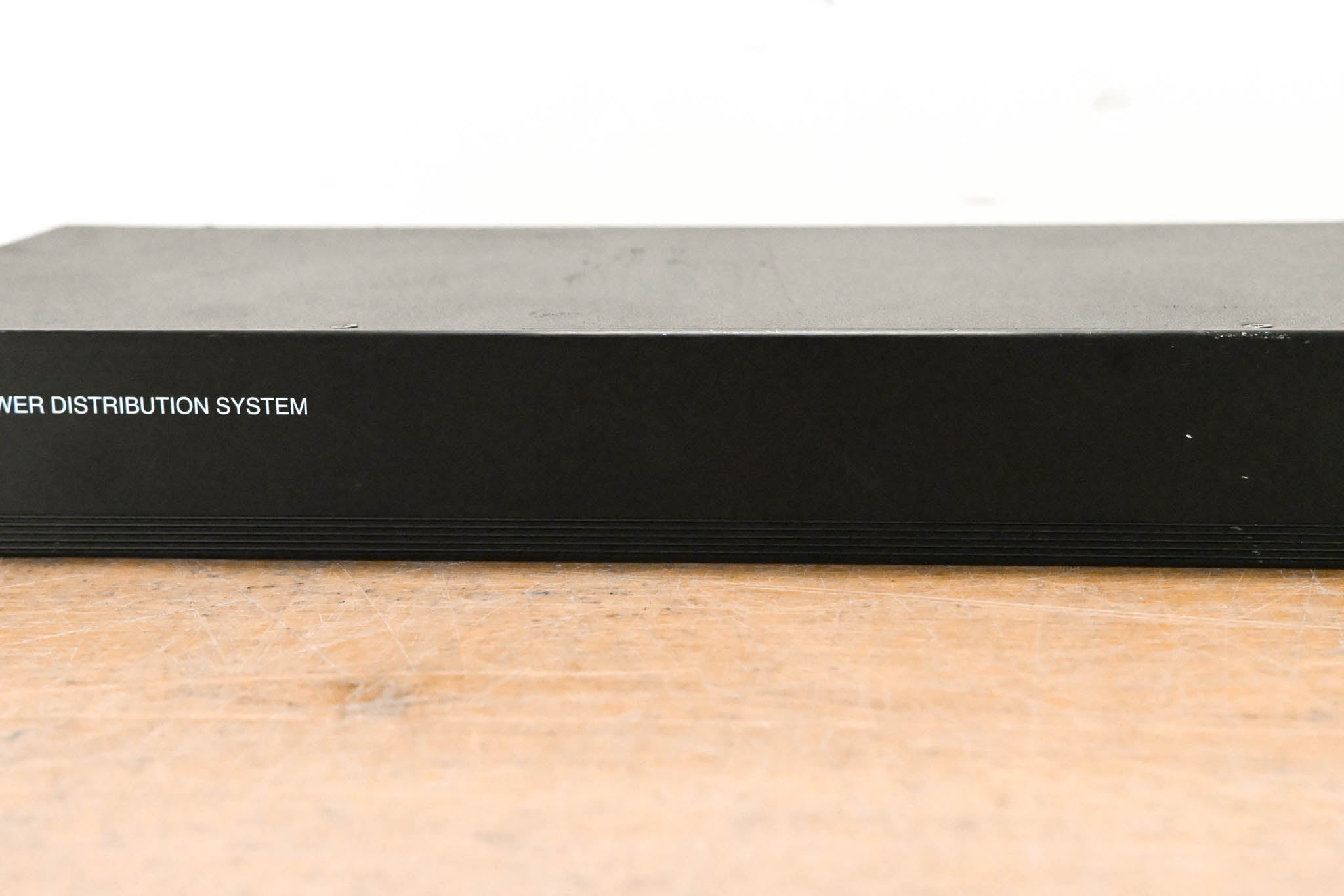Shure UA844 Antenna Distribution System - 470-900 MHz (NO POWER SUPPLY)