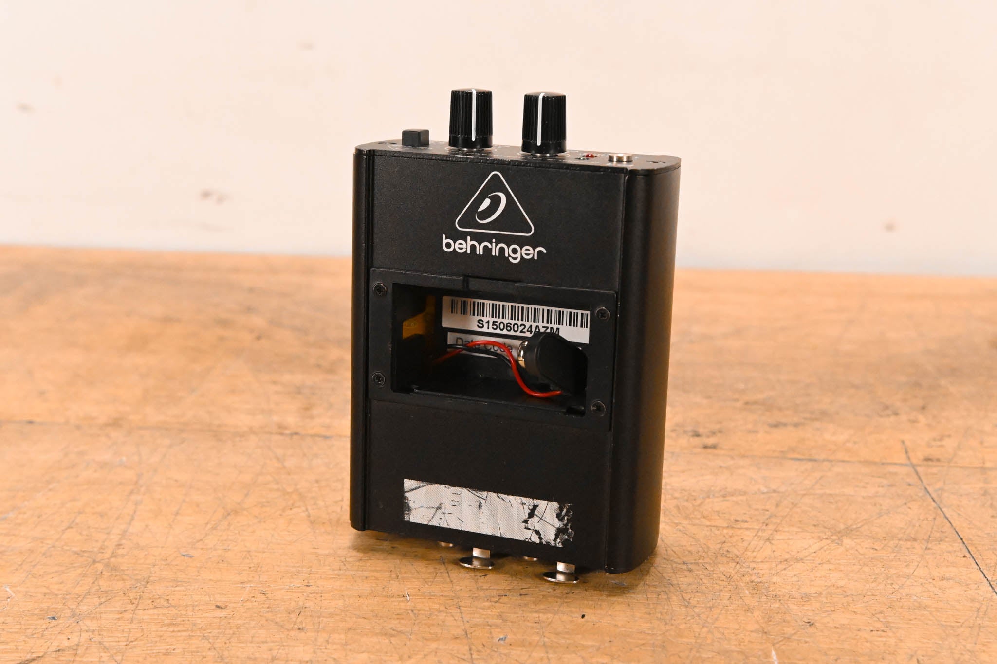 Behringer Powerplay P1 Personal In-Ear Monitor Amplifier