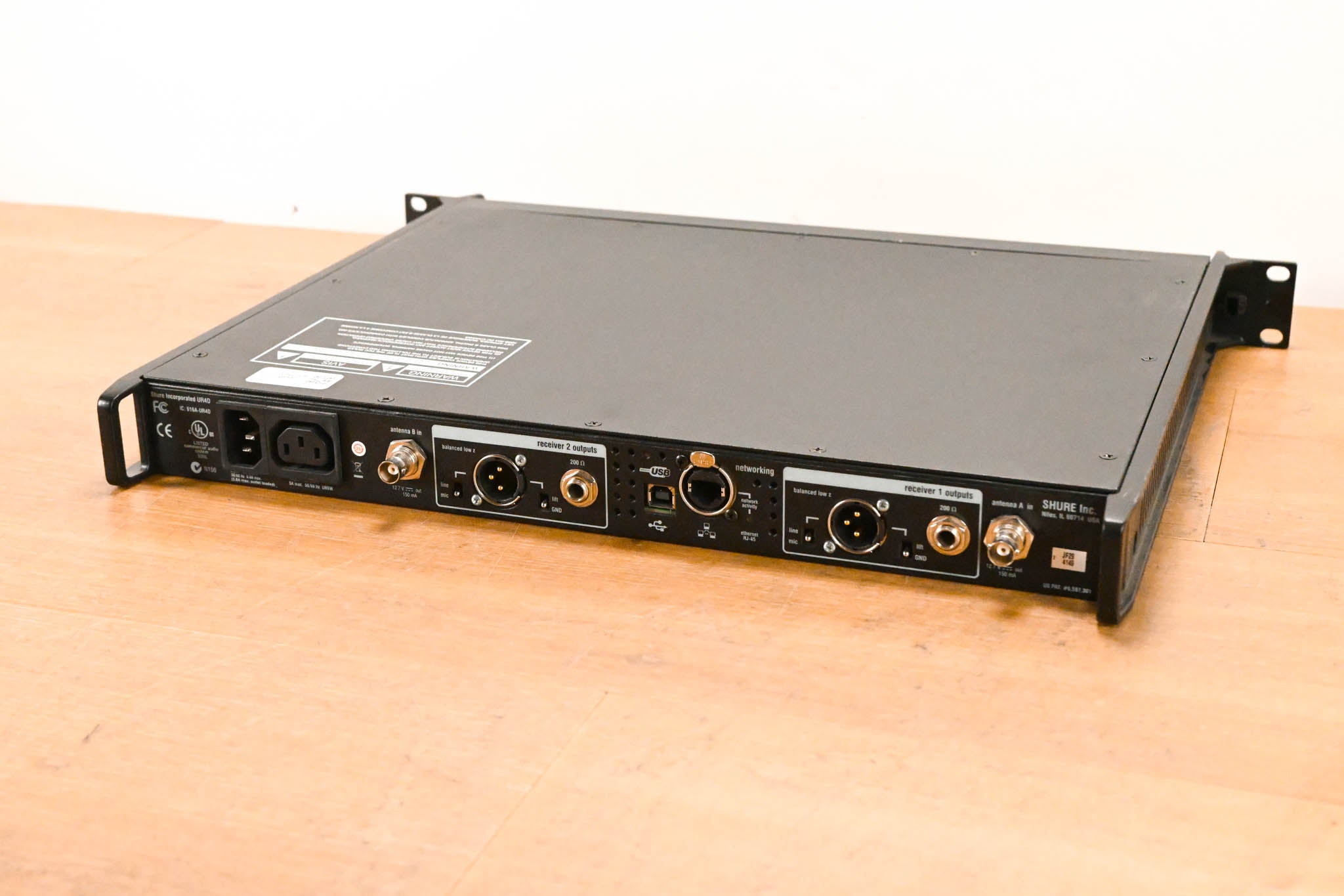 Shure UR4D Dual-Channel UHF Wireless Receiver - H4 Band: 518-578 MHz