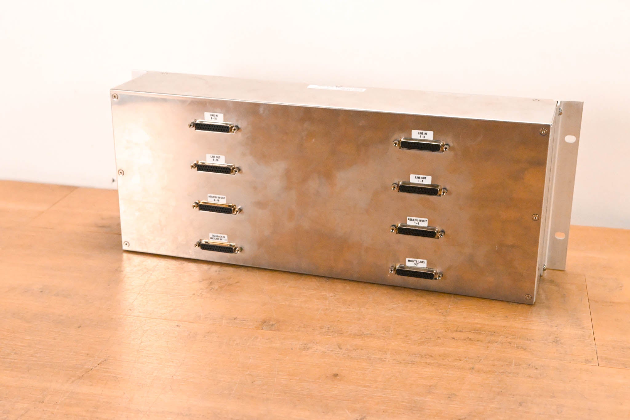 Soundcraft XLR Breakout Box for Vi Series - 16x16 Analog, 16x16 AES