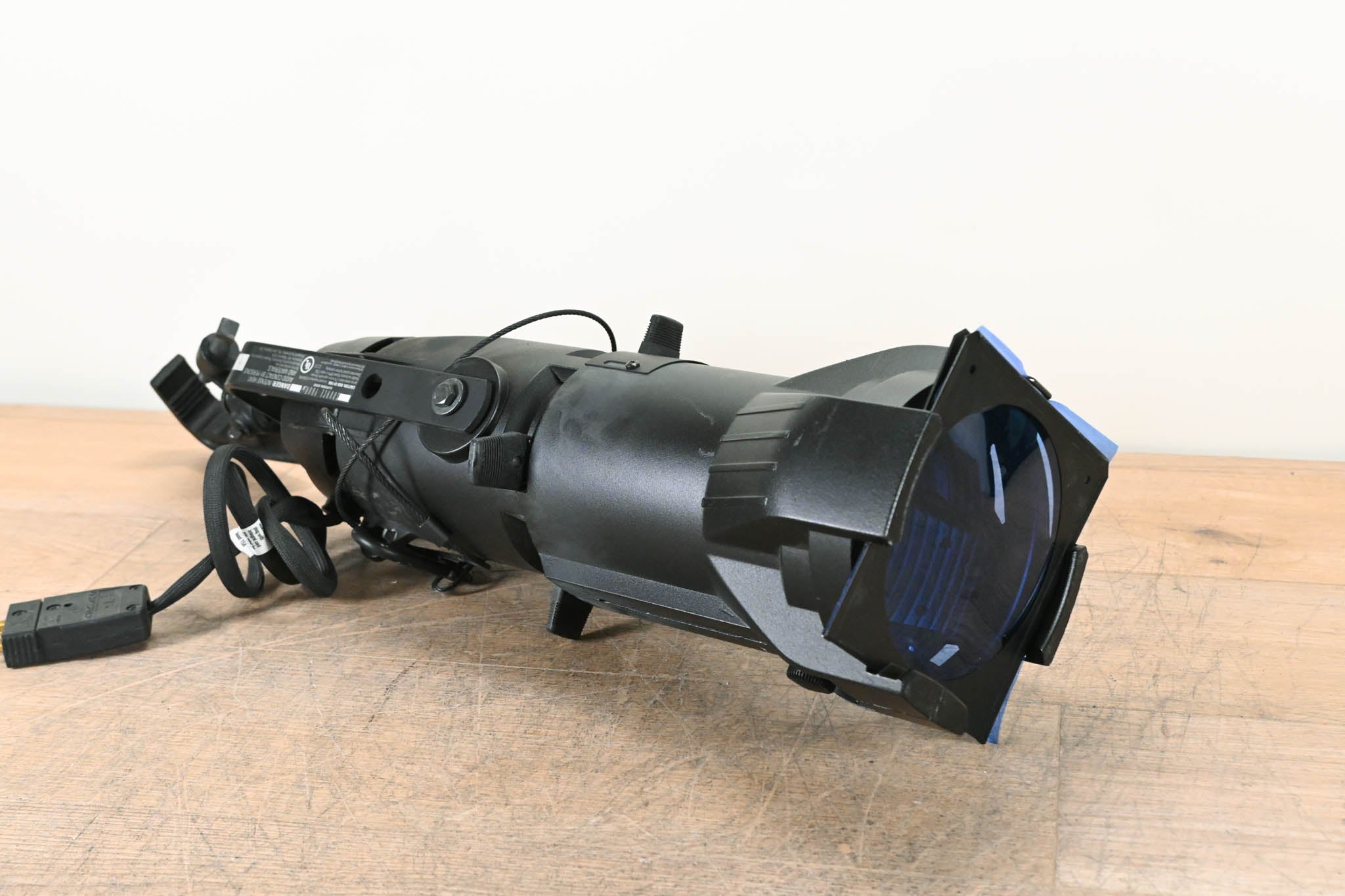 ETC Source Four Jr 26 Degree 575 Ellipsoidal Light