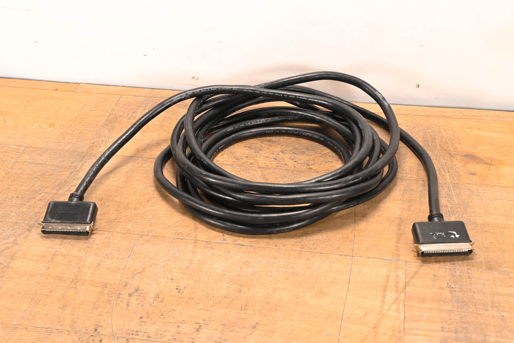 Furman HRM-16 16-Channel Headphone Mixing Station