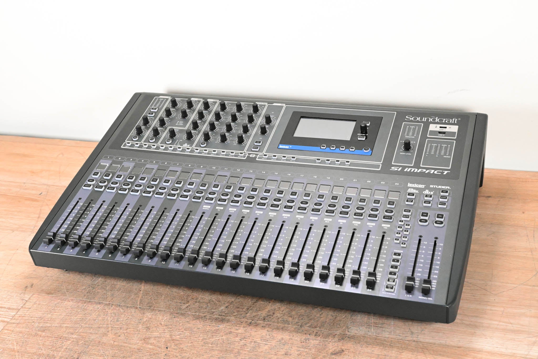 Soundcraft Si Impact 40-Input Digital Mixing Console