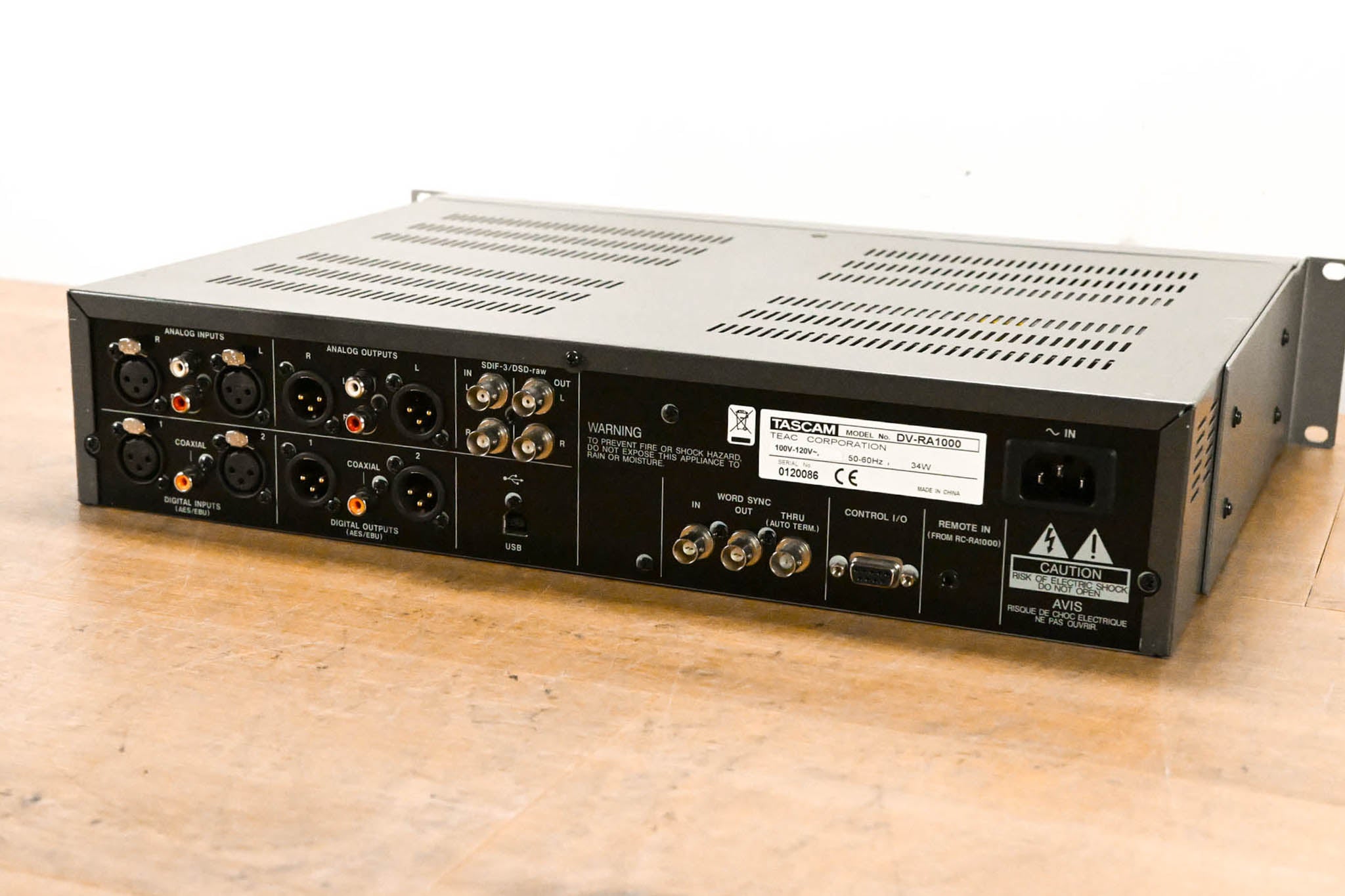 TASCAM DV-RA1000 High-Resolution DVD Master Recorder