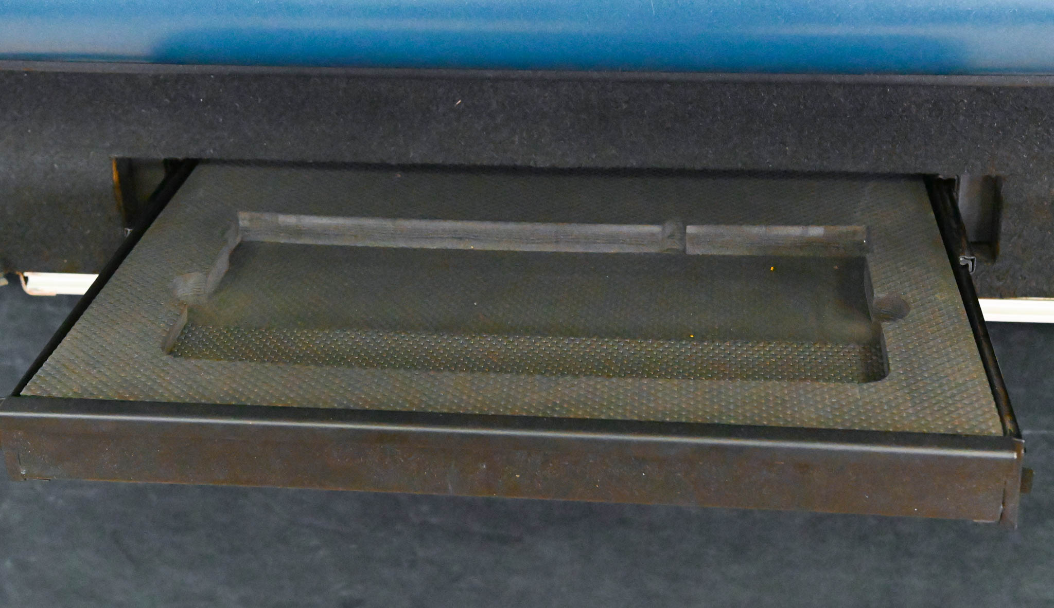 Midas PRO2C Live Digital Audio Mixing Console with Road Case