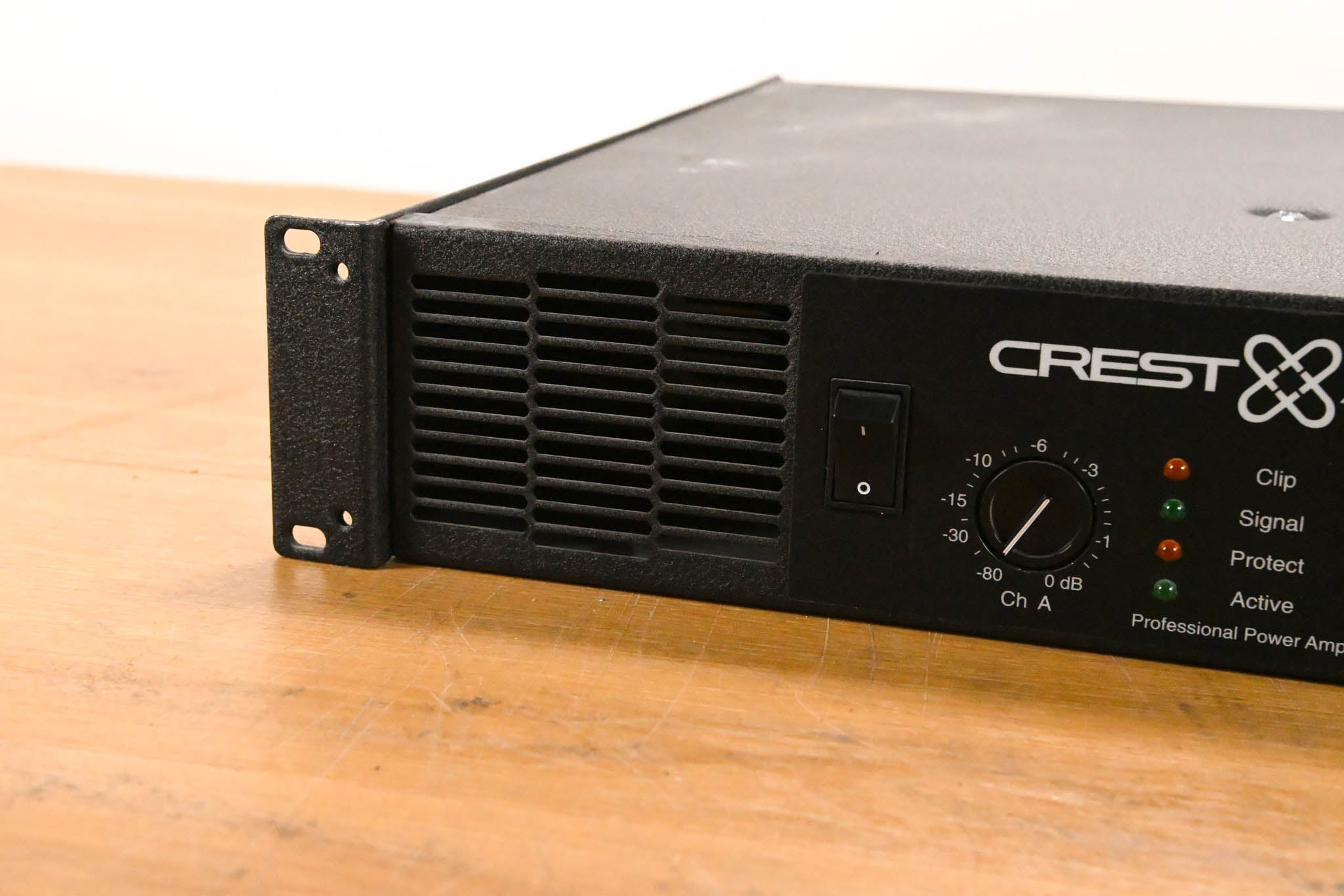 Crest Audio CA4 2-Channel Power Amplifier