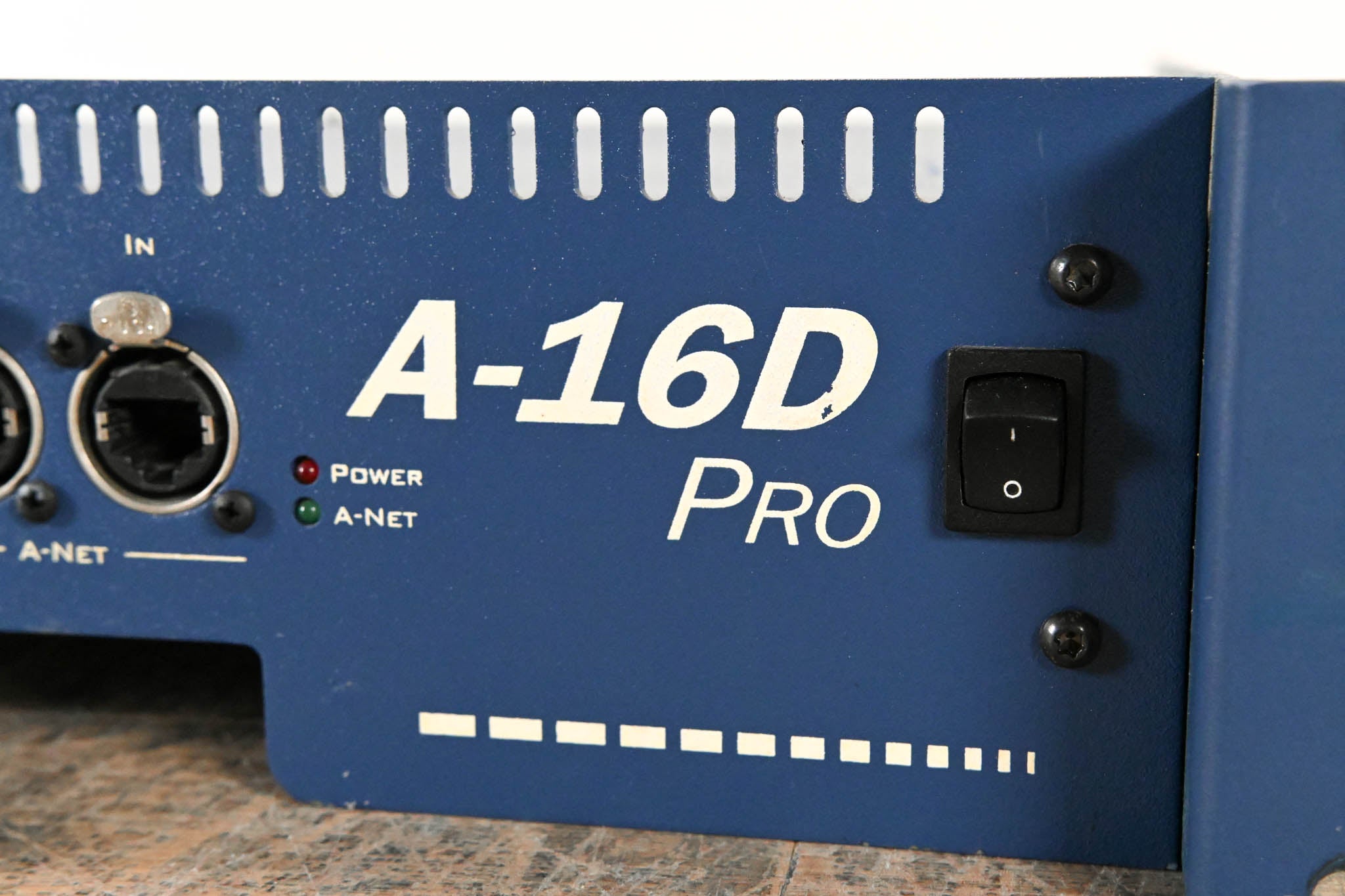 Aviom A-16D Pro A-Net Distributor