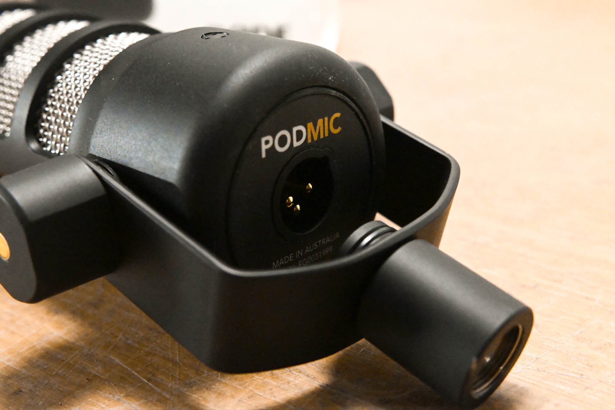 RØDE PodMic Dynamic Podcasting Microphone