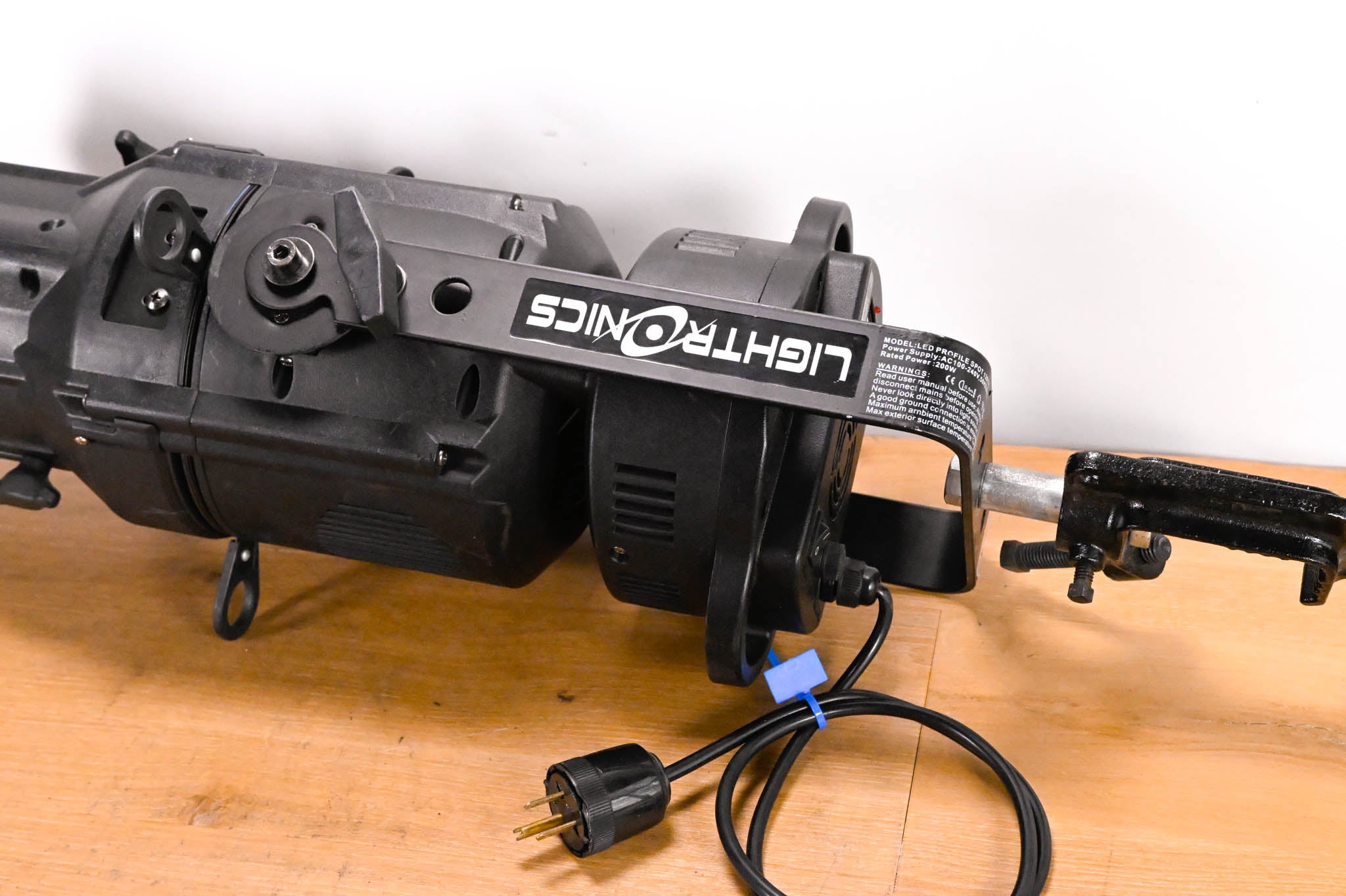 Lightronics FXLE1232 LED Profile Spot 19° LED Ellipsoidal Spotlight