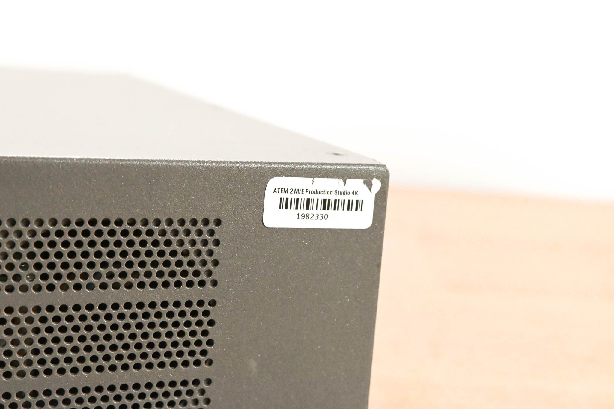 Blackmagic Design ATEM 2 M/E Production Studio 4K