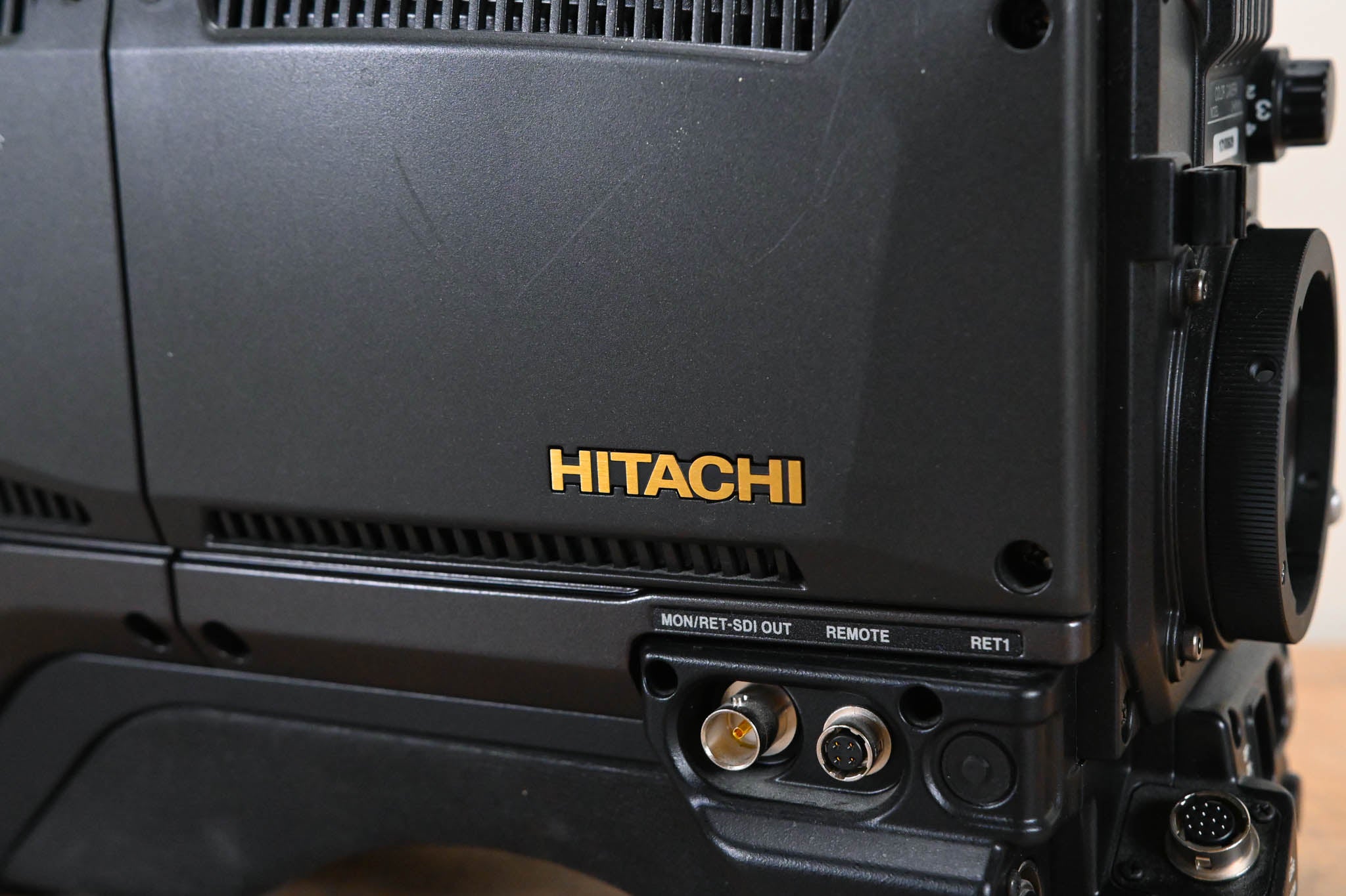 Hitachi Z-HD5000 HDTV Camera with CA-HF1000 Camera Adaptor