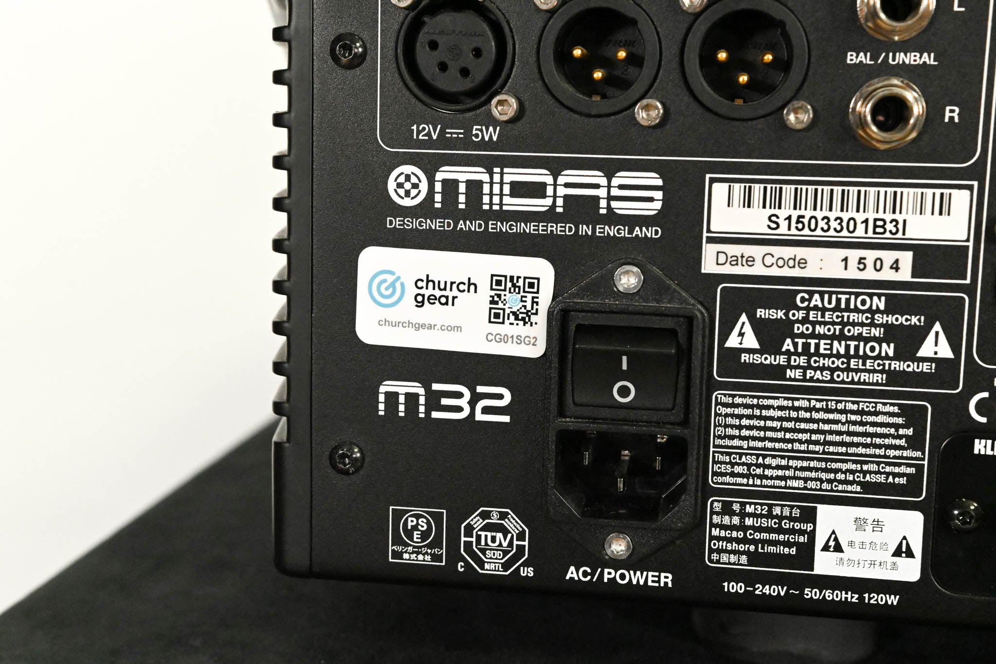 Midas M32 40-Channel Digital Audio Mixing Console