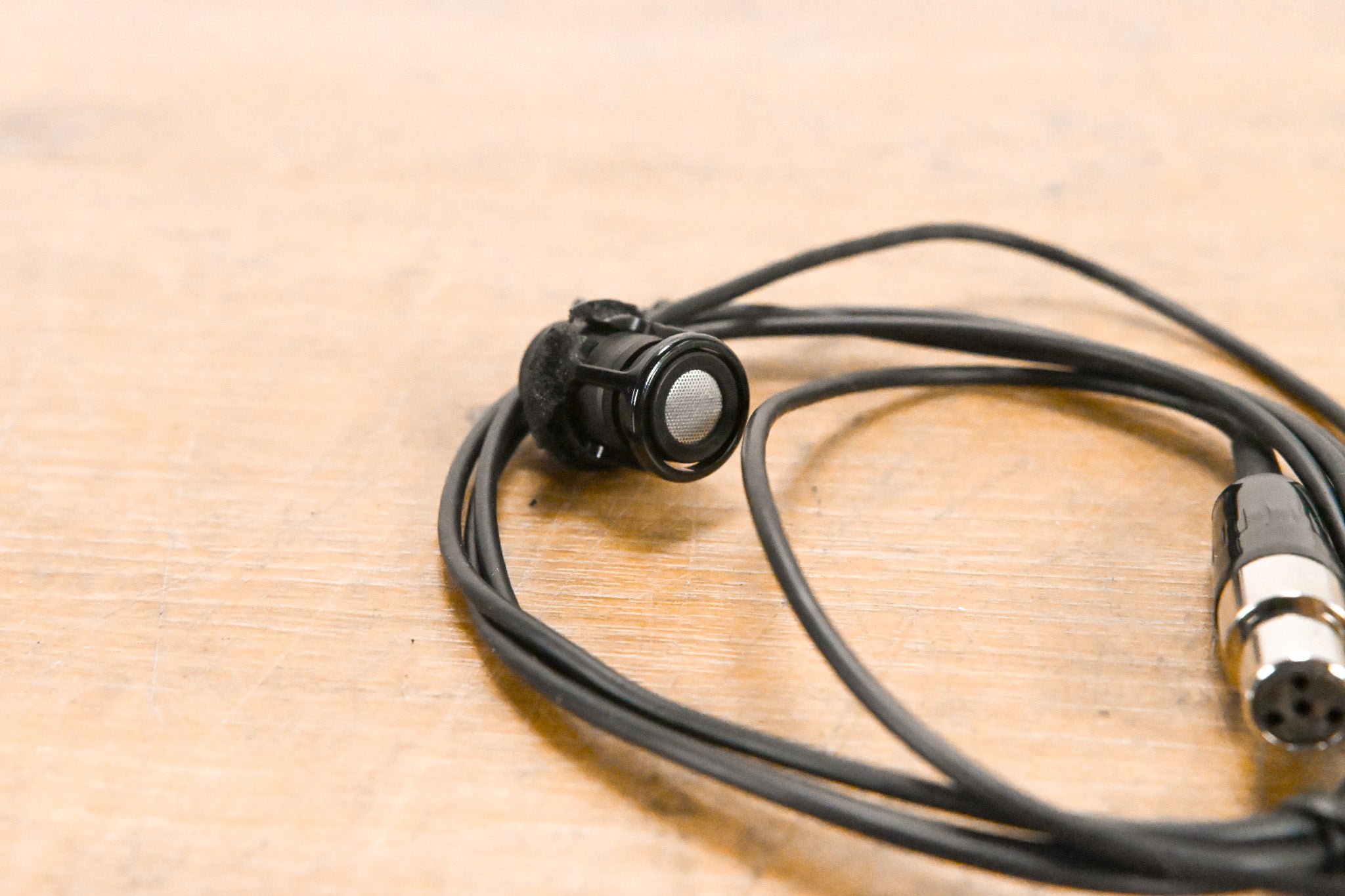 Shure WL184 Supercardioid Lavalier Microphone with TA4F Connector