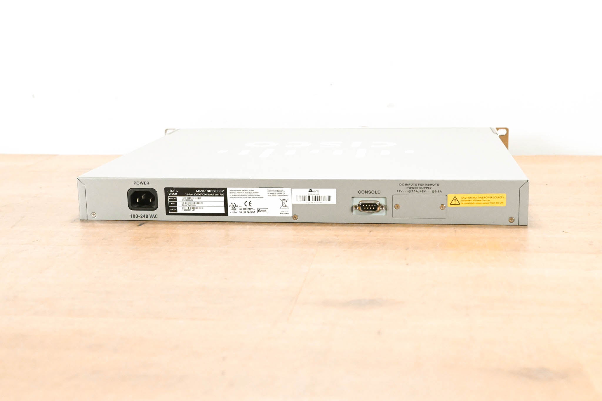 Cisco SGE2000P 24-Port Gigabit Ethernet Switch with PoE