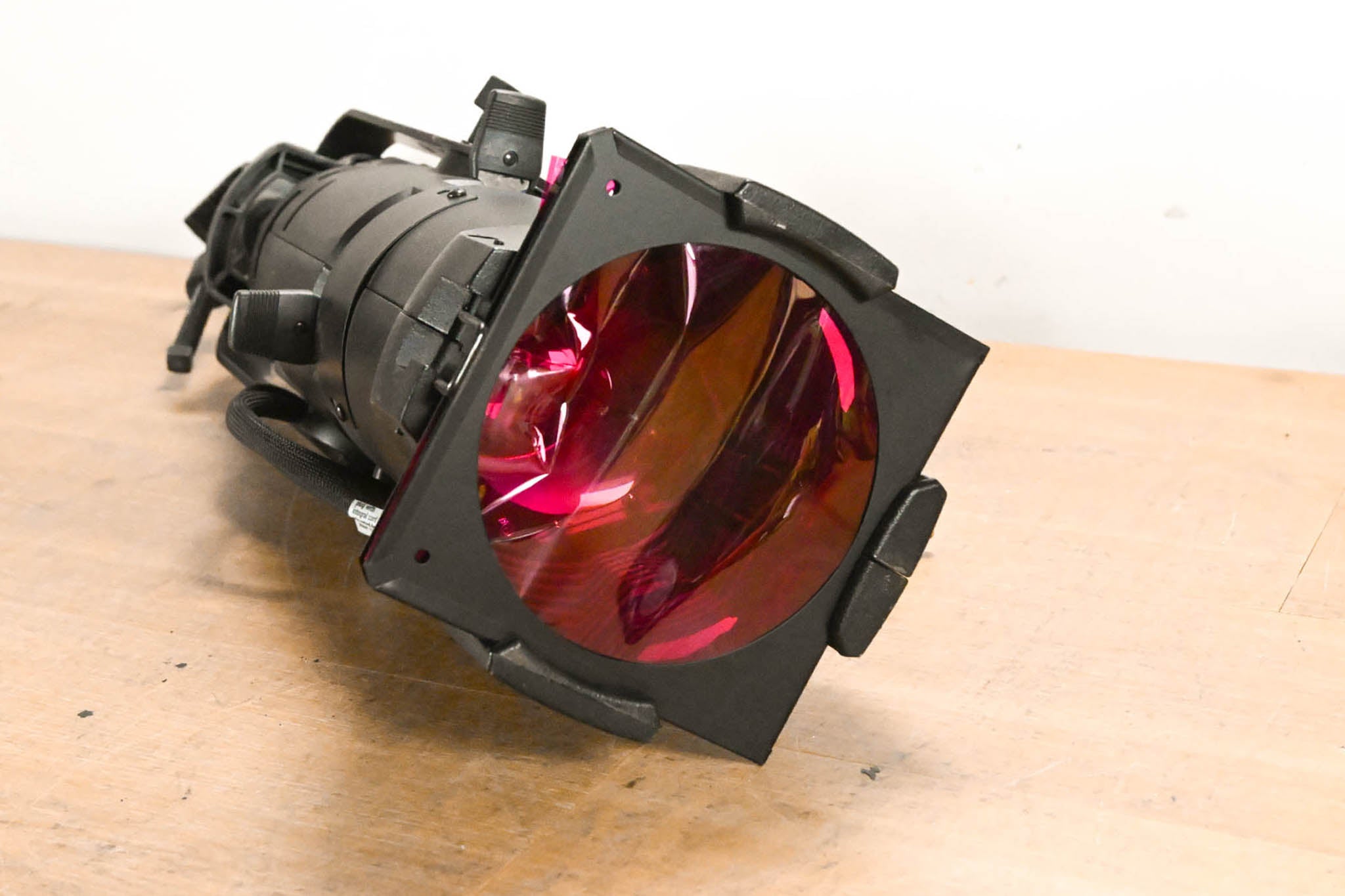 ETC Source Four Jr 25-50 Degree Zoom 750 Ellipsoidal Light