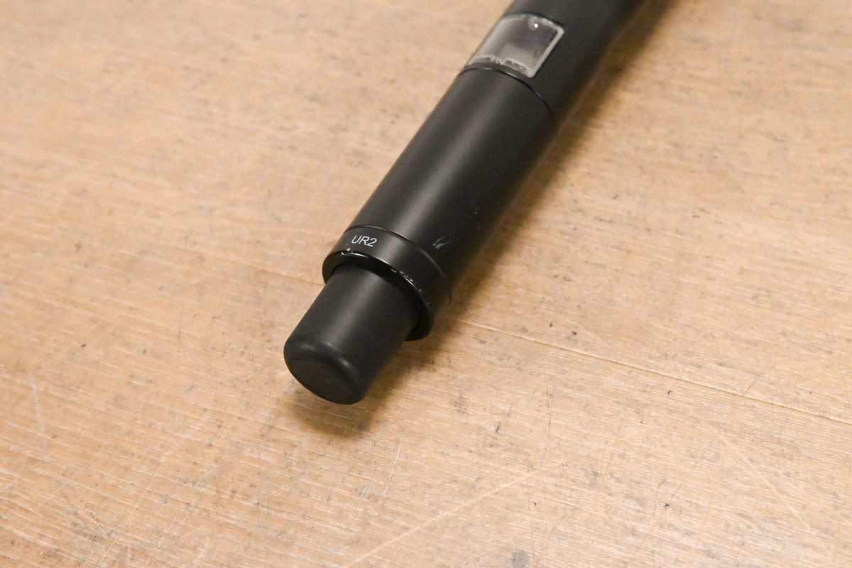 Shure UR2/SM58 Wireless Handheld Transmitter w/ SM58 Capsule - G1 Band