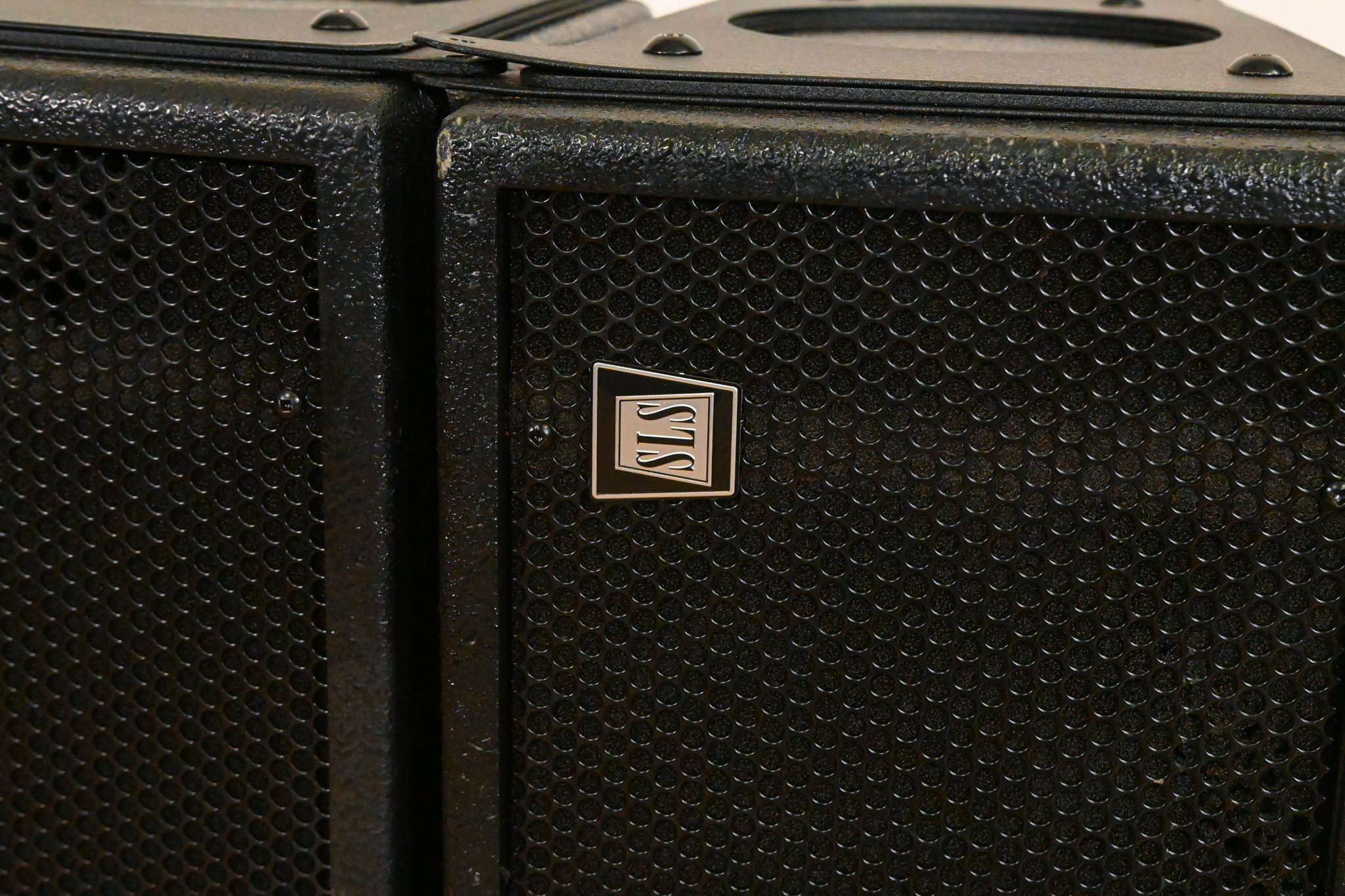 SLS LS8800 Full-Range Line Array Module (PAIR)