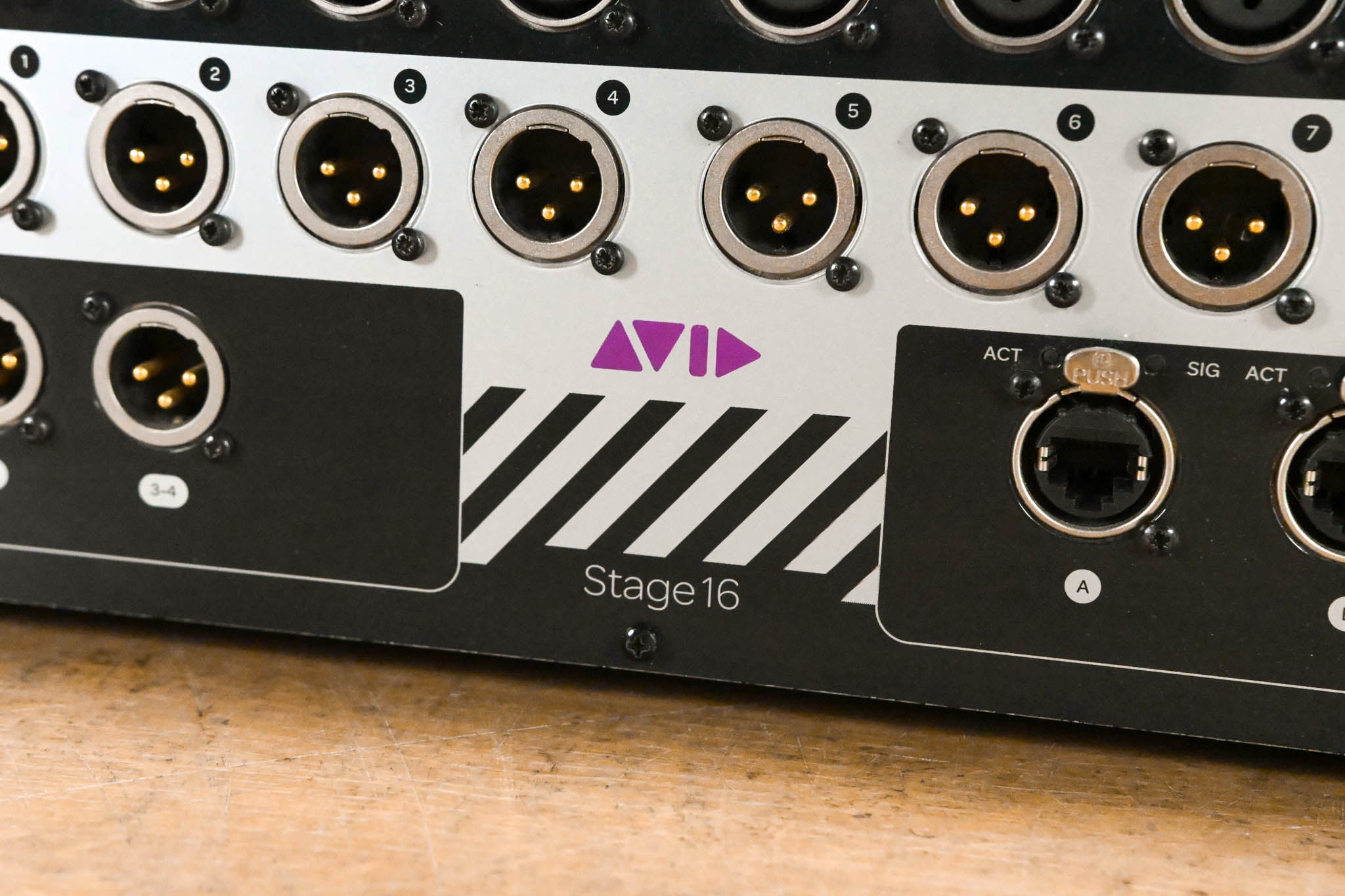 AVID Venue Stage 16 Remote I/O Stage Rack for S3L Digital Mixing System