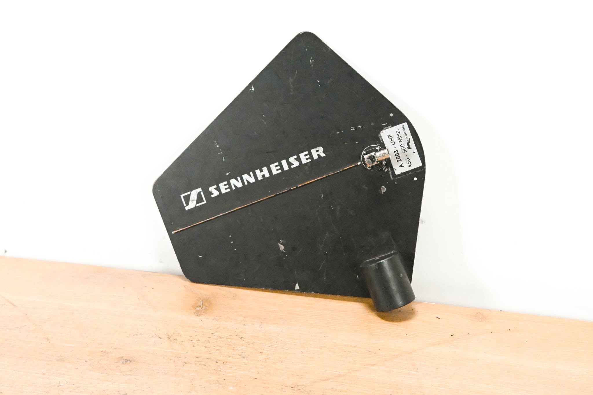 Sennheiser A 2003-UHF Passive Directional Antenna