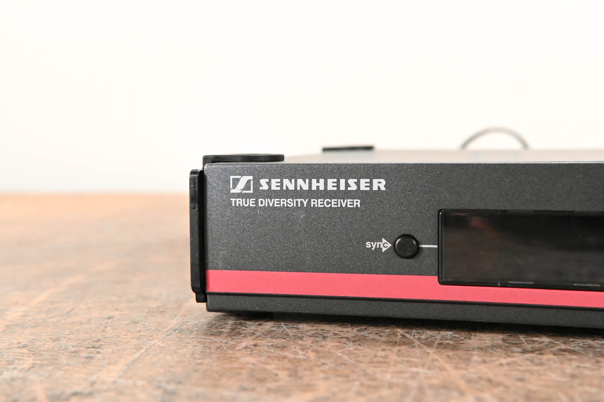 Sennheiser ew 100 G3 Handheld Wireless System - B Range: 626-668 MHz