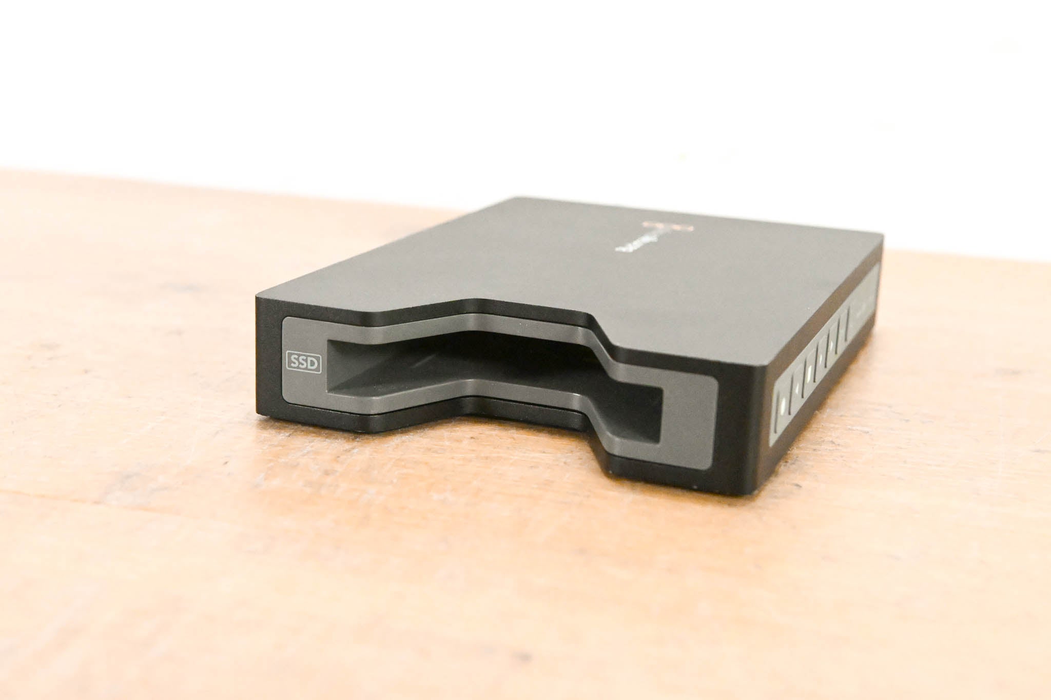 Blackmagic Design HyperDeck Shuttle 2 SSD Video Recorder NO POWER SUPPLY