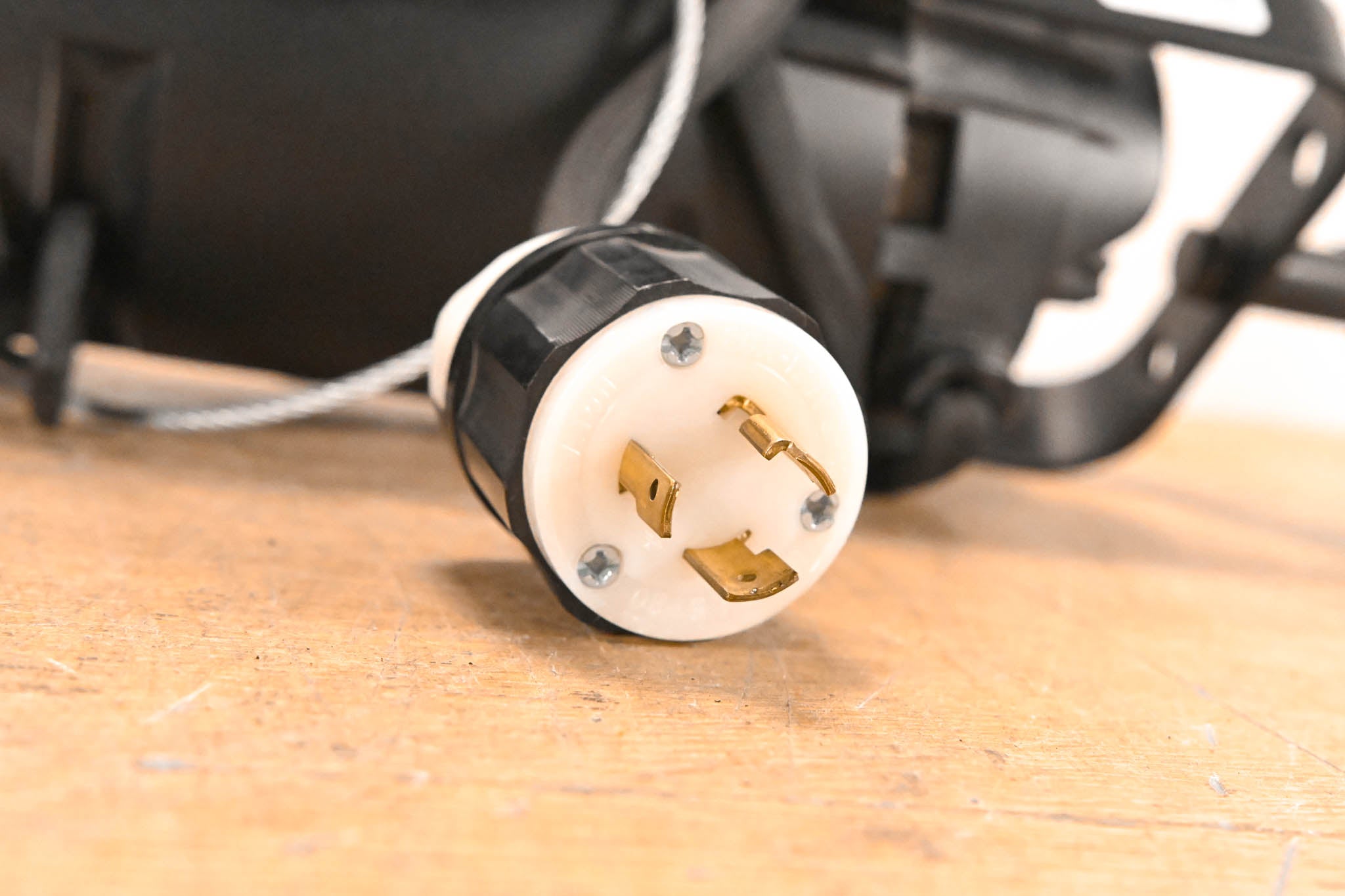 ETC Source Four Jr 26 Degree 575 Ellipsoidal Light