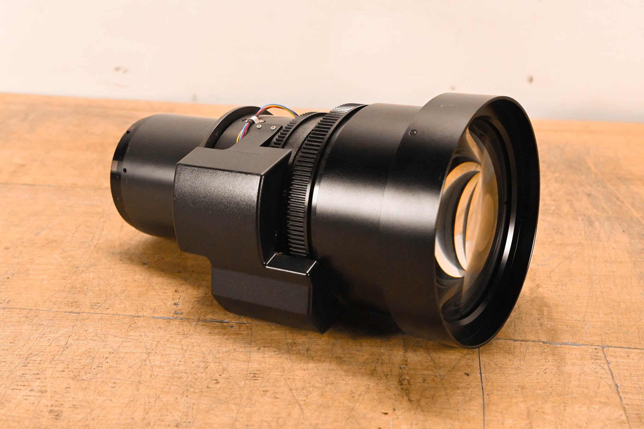 Epson ELPLW04 Short Throw Zoom Lens