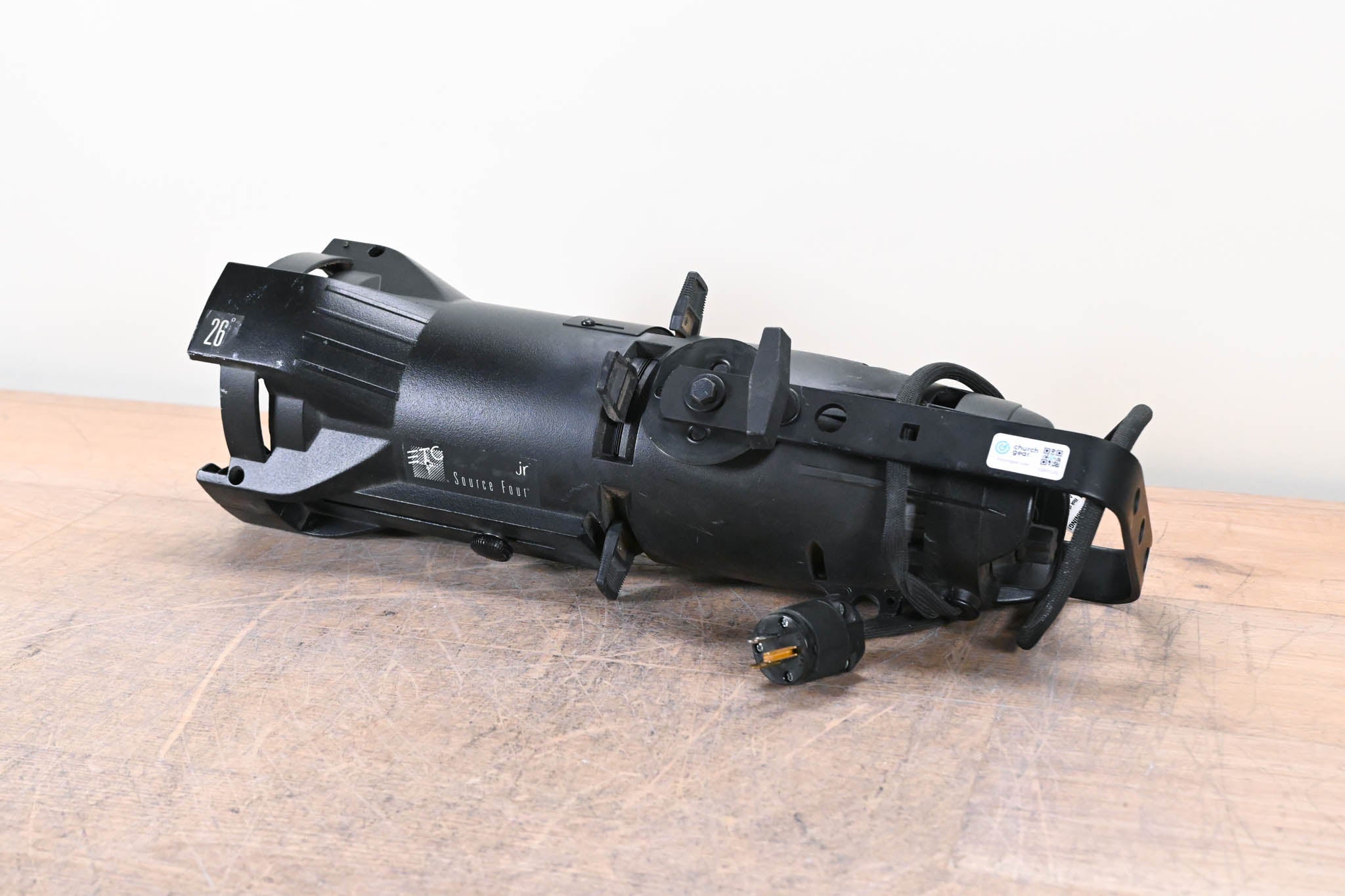 ETC Source Four Jr 26 Degree 575 Ellipsoidal Light