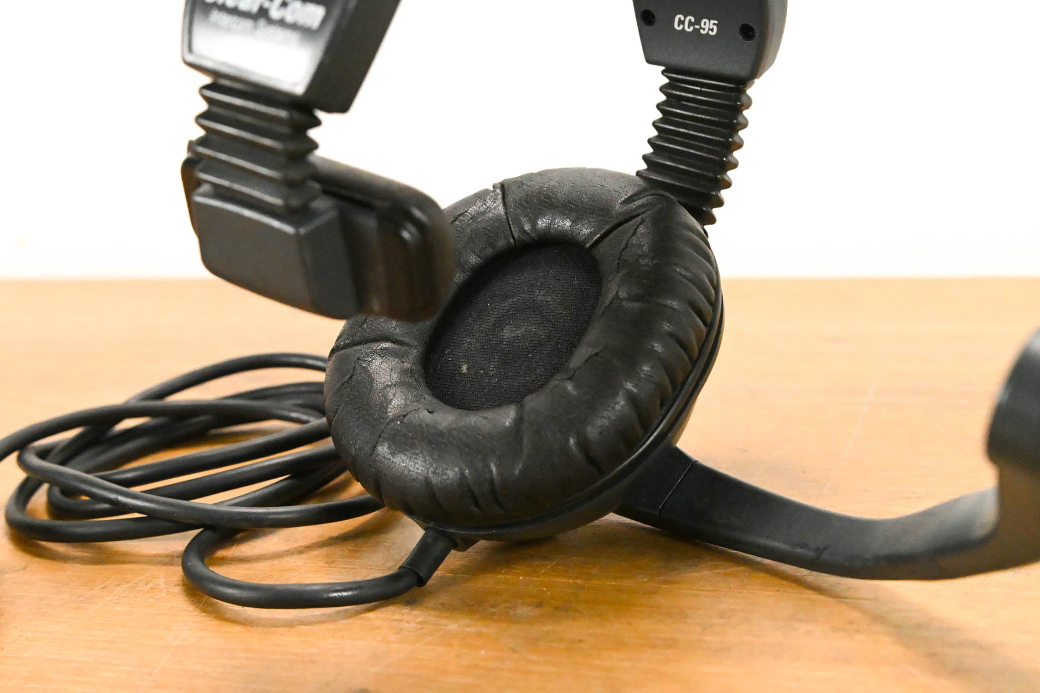 Clear-Com CC-95 Single-Muff Intercom Headset