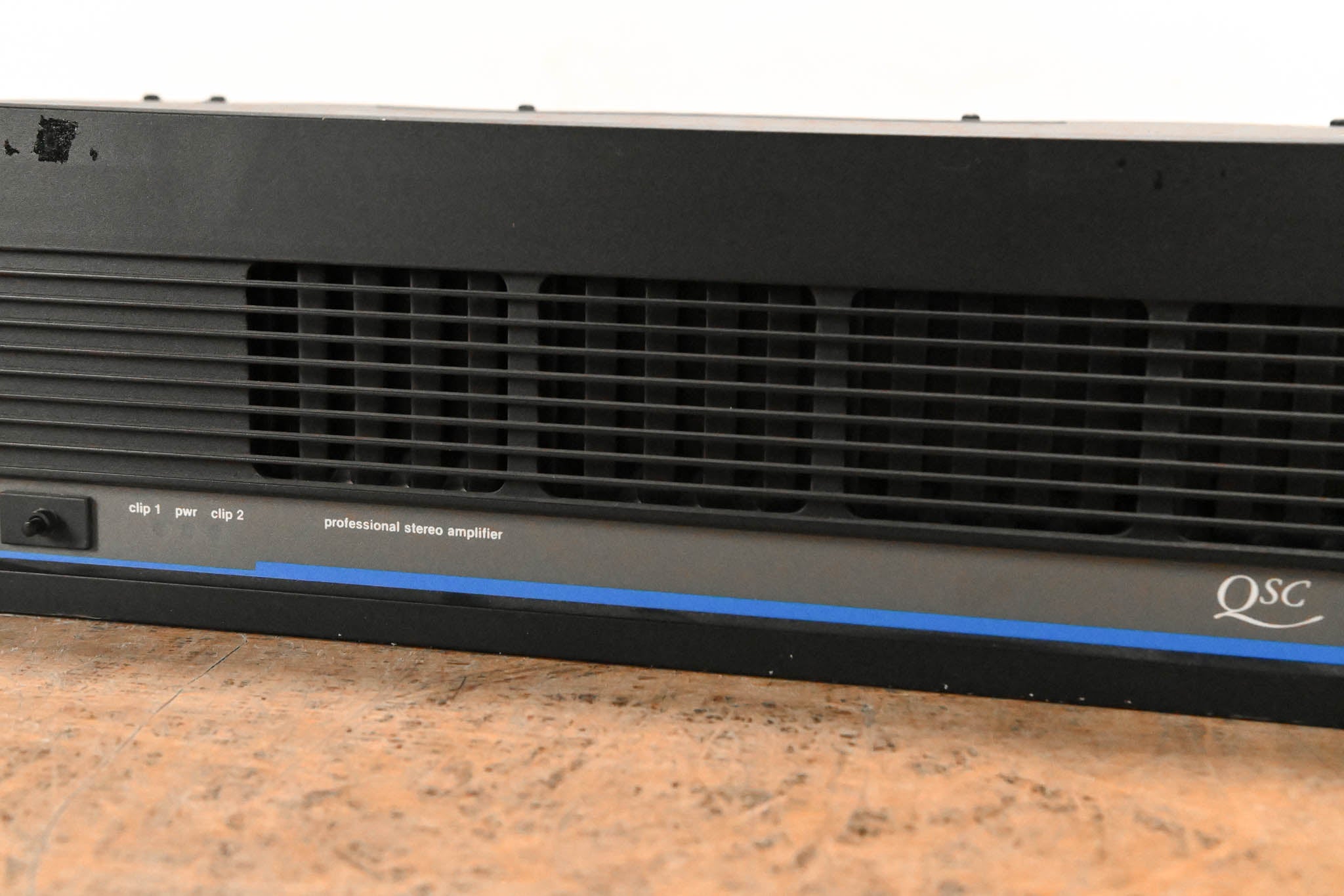 QSC Model 1400 2-Channel Power Amplifier