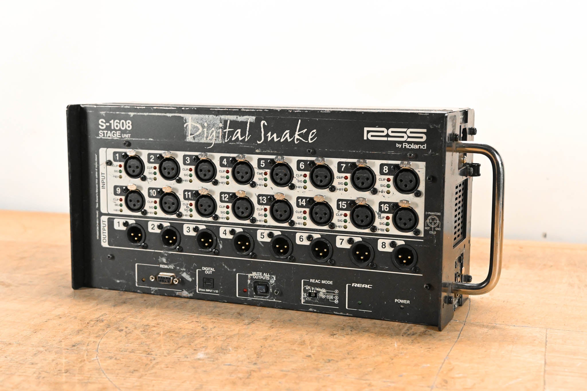 Roland S-1608 16 x 8 Stage Unit