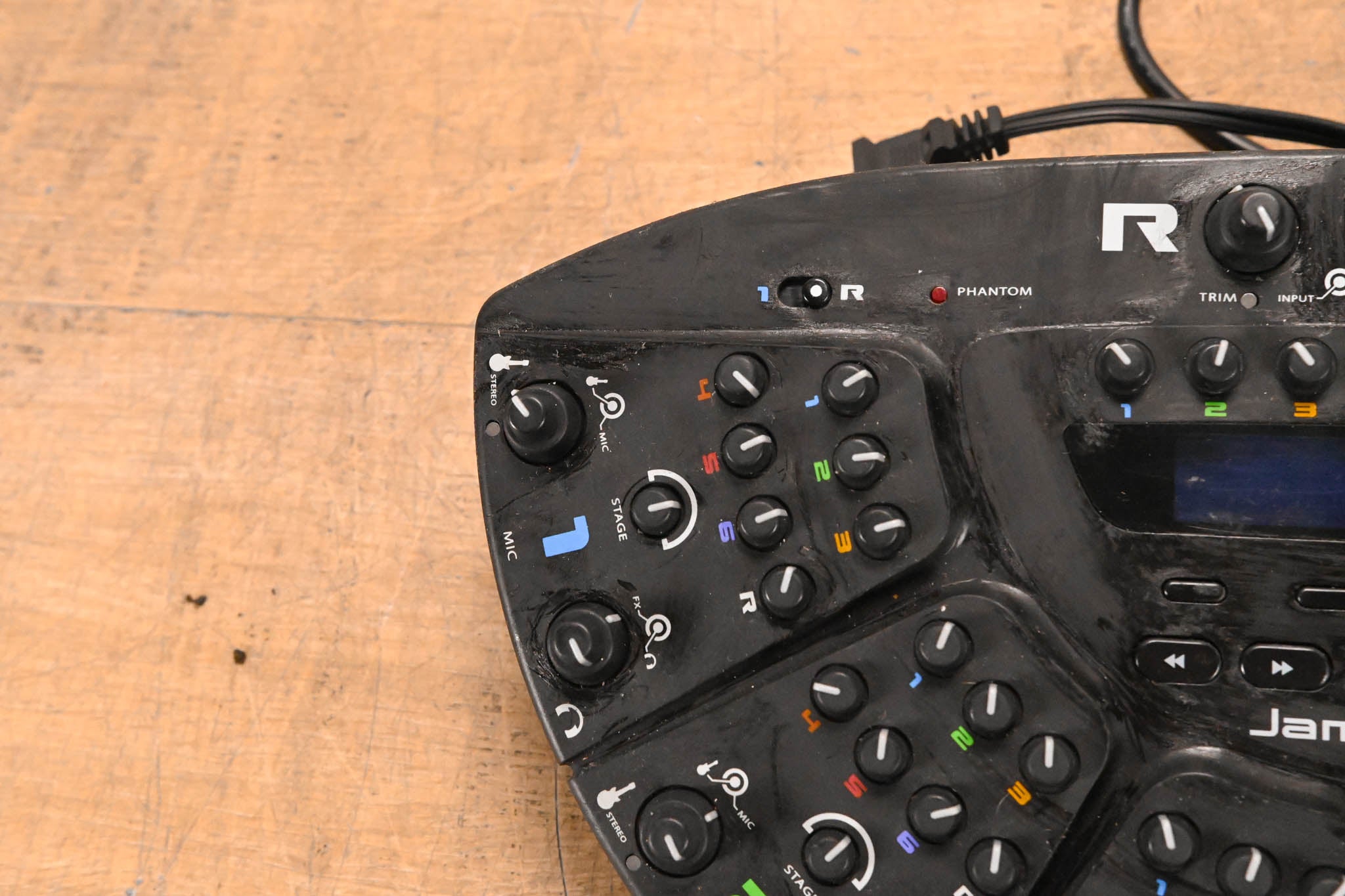 JamHub Tourbus 7-Section Silent Rehearsal Studio System w/ Recording