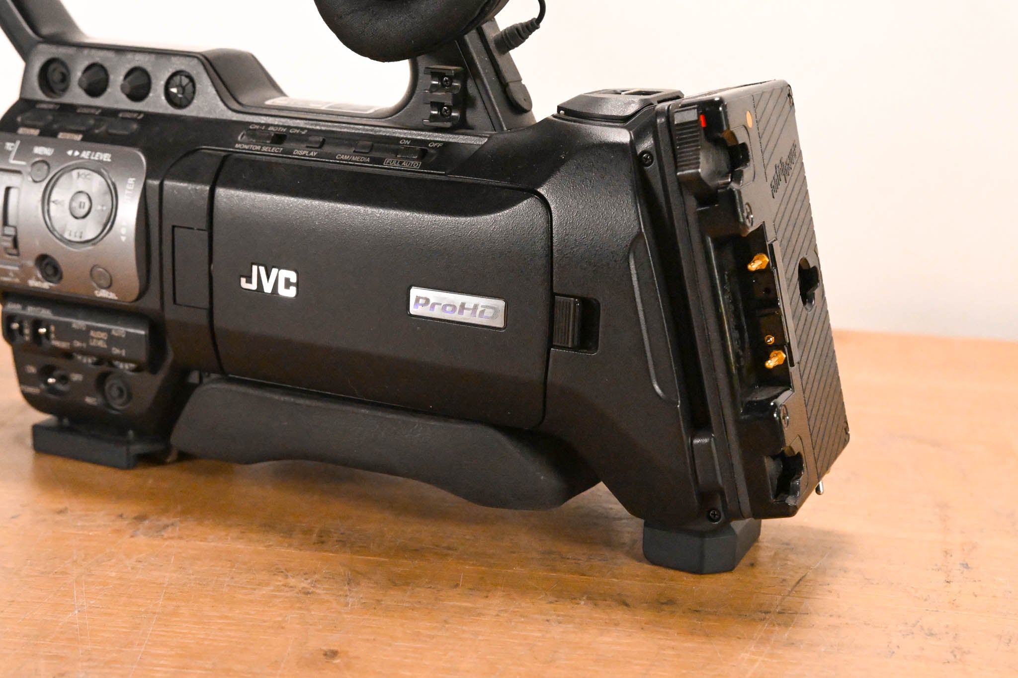 JVC GY-HM710U ProHD Compact Shoulder Solid State Camcorder