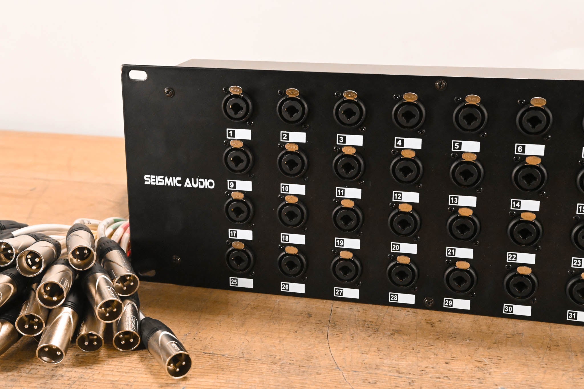 Seismic Audio SARMSS-32x1515 - 32-CH XLR TRS Combo Splitter Snake Cable