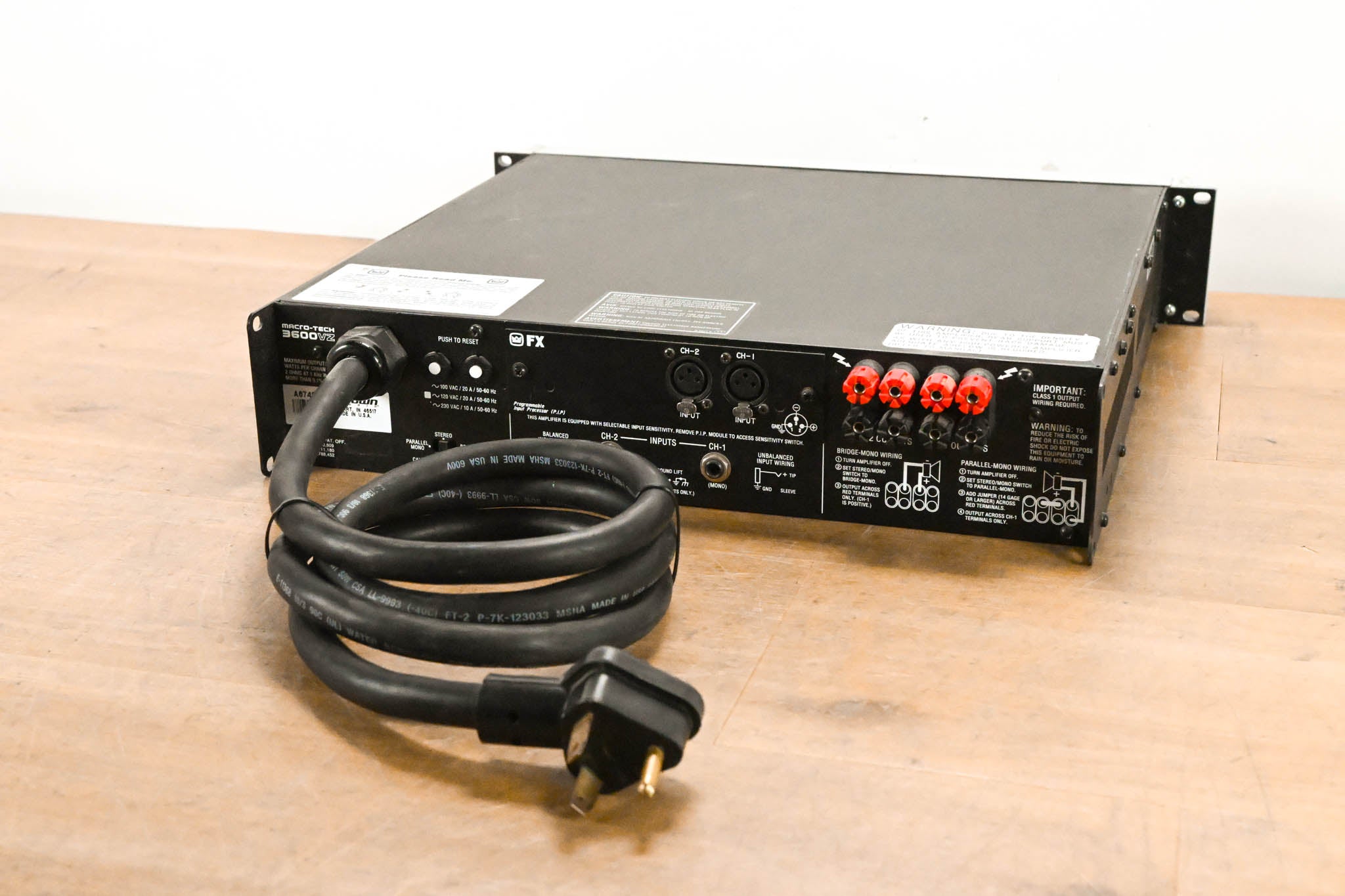 Crown Macro-Tech 3600VZ 2-Channel Power Amplifier