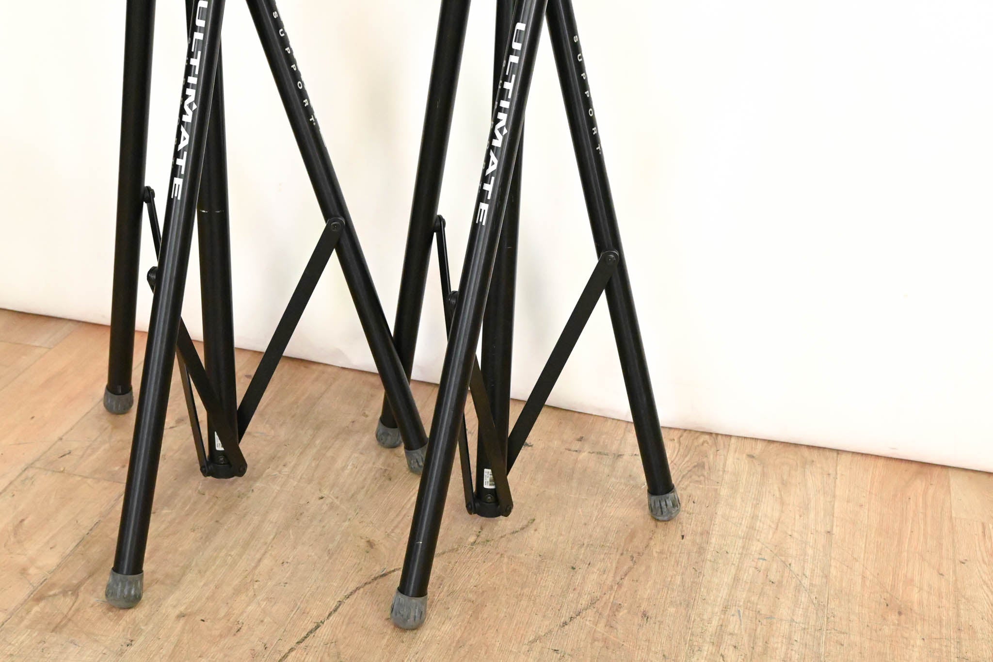Ultimate Support TS-110B Tripod Speaker Stand (PAIR)