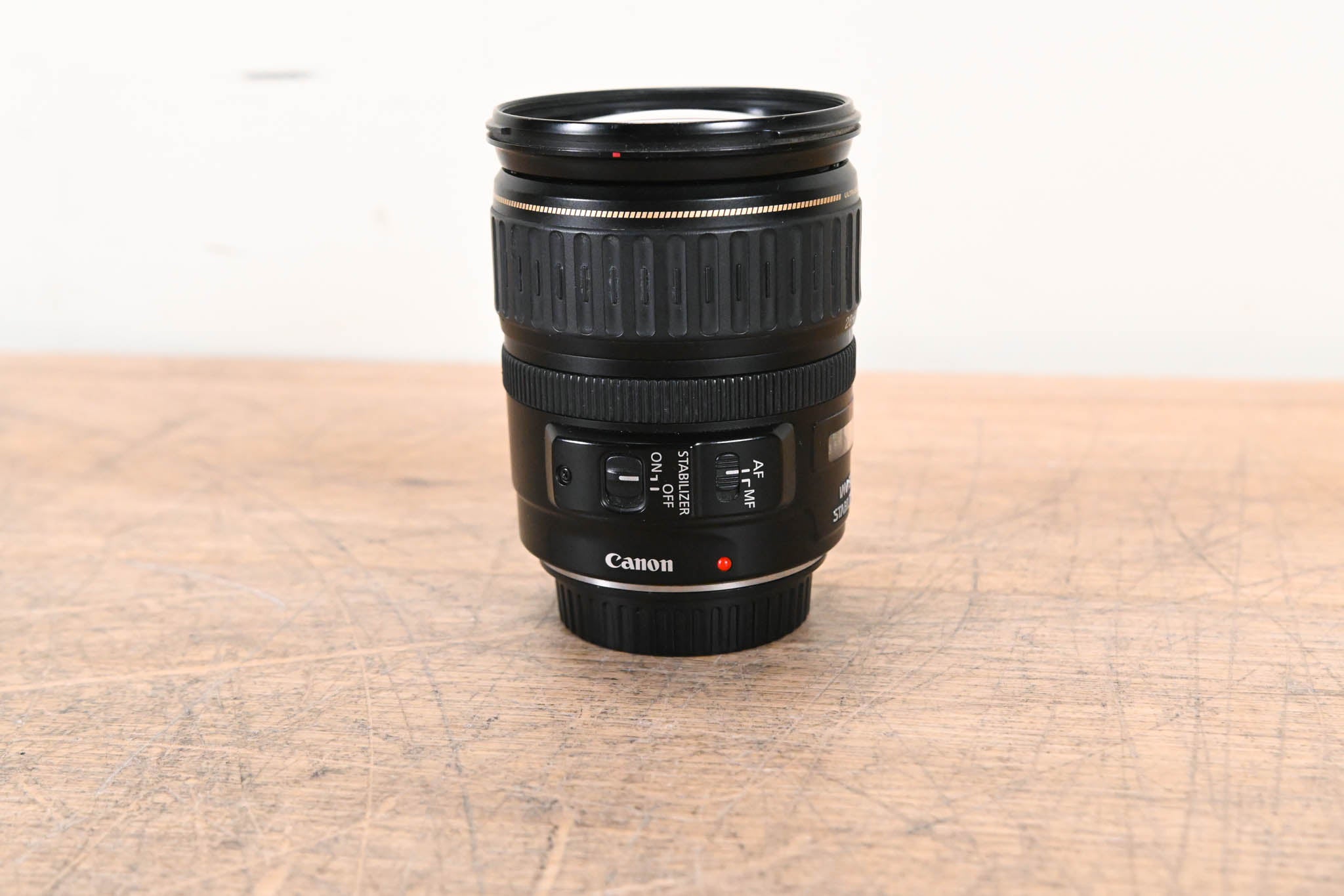 Canon EF 28-135mm f/3.5-5.6 IS USM Lens