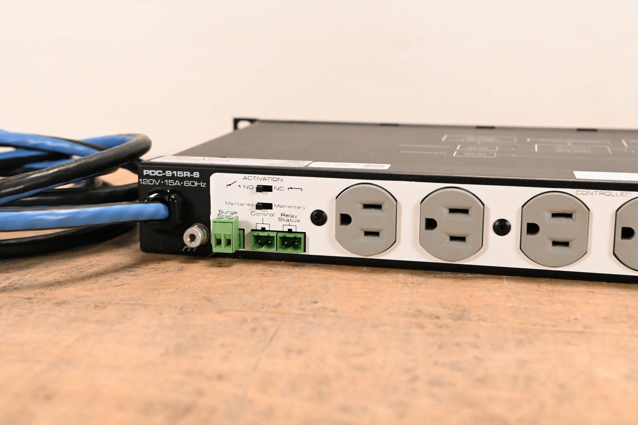 Middle Atlantic PDC-915R-6 15A Rackmount Power Strip with 9 Outlets